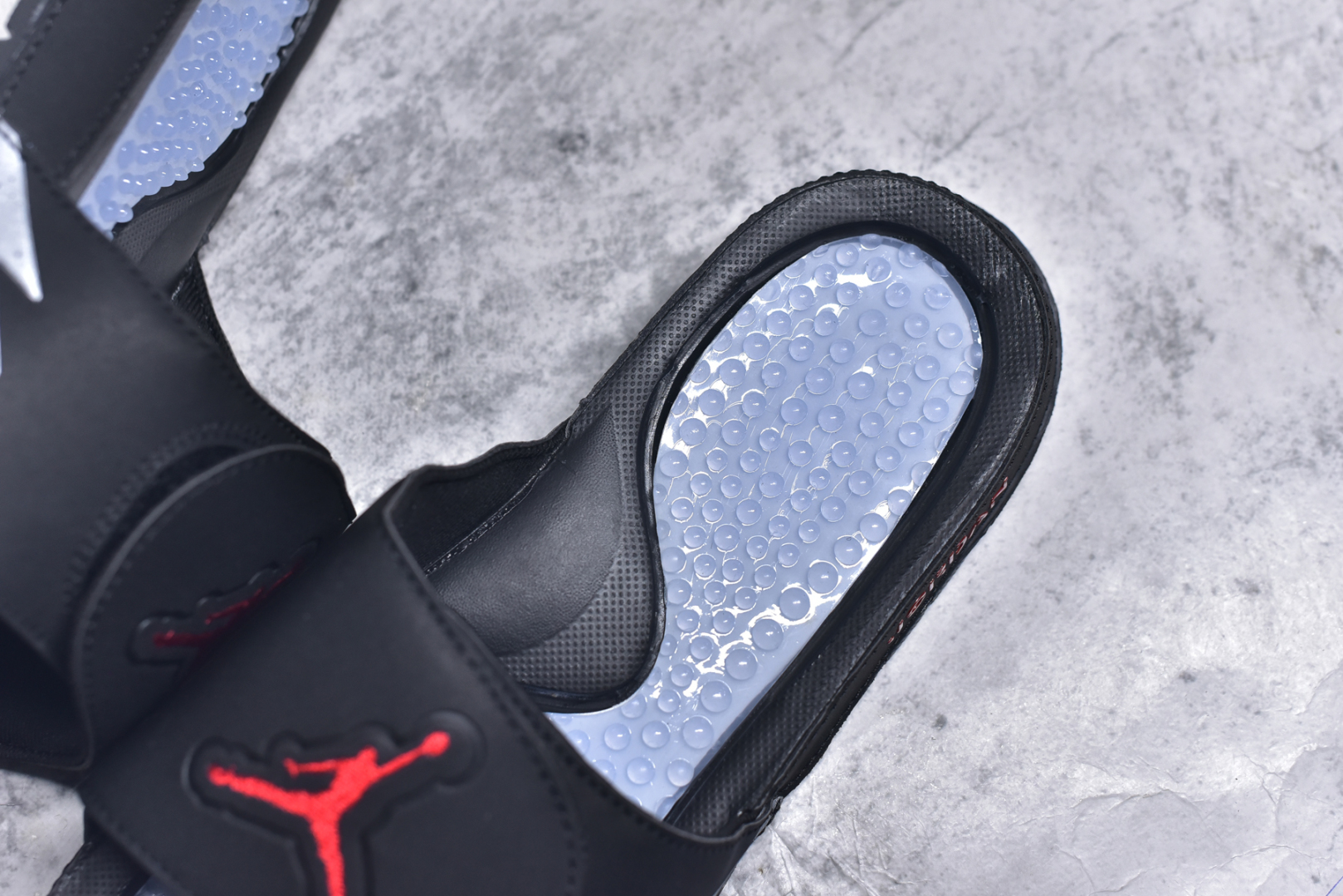 图片[9]-#Air Jordan 5 Hydro V Retro 黑红 AJ5拖鞋 可调式VELCRO®魔术贴 轻质缓震泡棉中底及乳胶按摩鞋床 大底采一次MD低价原料成型。尺码：36-45-选品中心