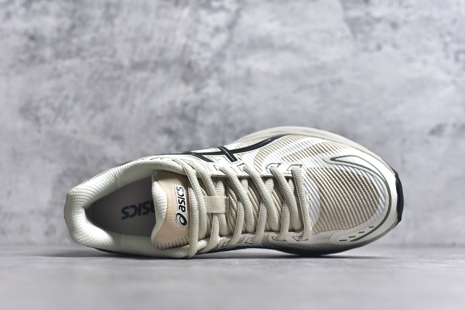 图片[4]-#Asics Gel-Flux 4 CN 亚瑟士时尚运动织物合成革减震透气低帮训练跑步鞋 全球知名运动品牌ASICS亚瑟士推出全新Gel-Flux CN是亚瑟士的一款缓冲跑鞋，其设计重在回弹性和舒适性，特殊的多重缓震结构，让鞋子充分吸收运动时的冲力，并提供优秀的回弹效果。尺码：36 37 37.5 38 39 40 40.5 41.5 42 42.5 43.5 44 44.5 45-选品中心