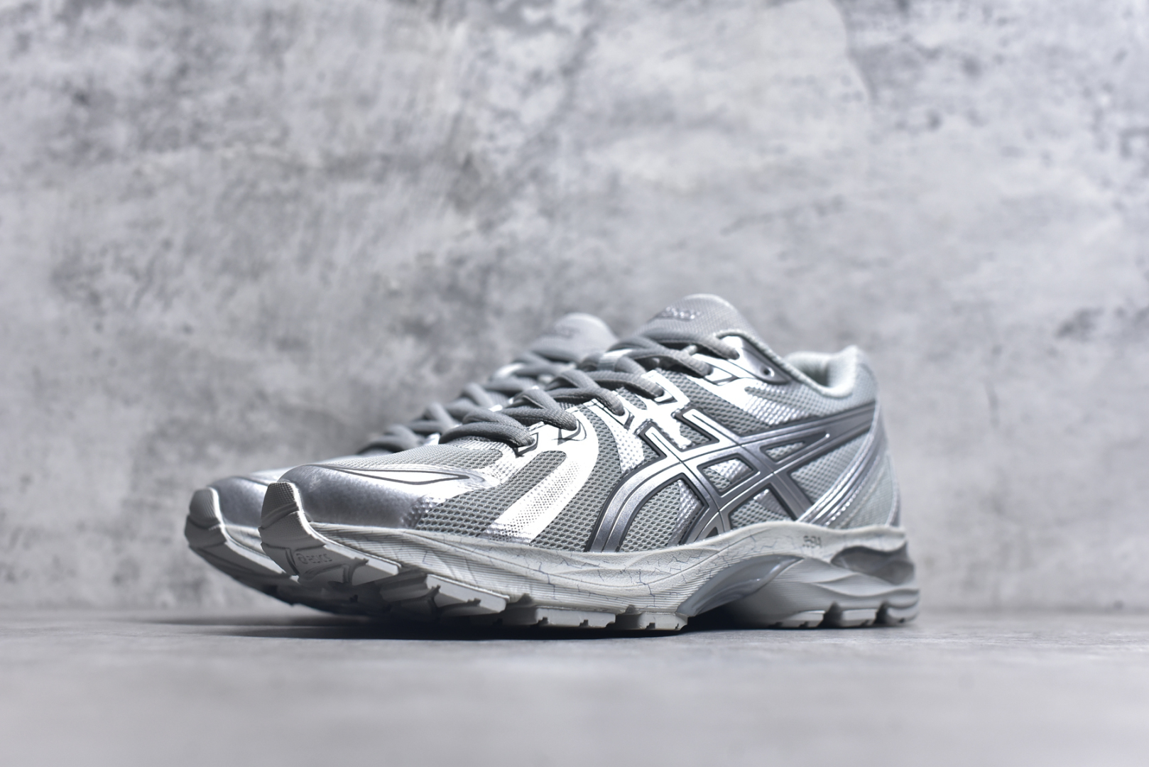 图片[2]-#Asics Gel-Flux 4 CN 亚瑟士时尚运动织物合成革减震透气低帮训练跑步鞋 全球知名运动品牌ASICS亚瑟士推出全新Gel-Flux CN是亚瑟士的一款缓冲跑鞋，其设计重在回弹性和舒适性，特殊的多重缓震结构，让鞋子充分吸收运动时的冲力，并提供优秀的回弹效果。尺码：36 37 37.5 38 39 40 40.5 41.5 42 42.5 43.5 44 44.5 45-选品中心
