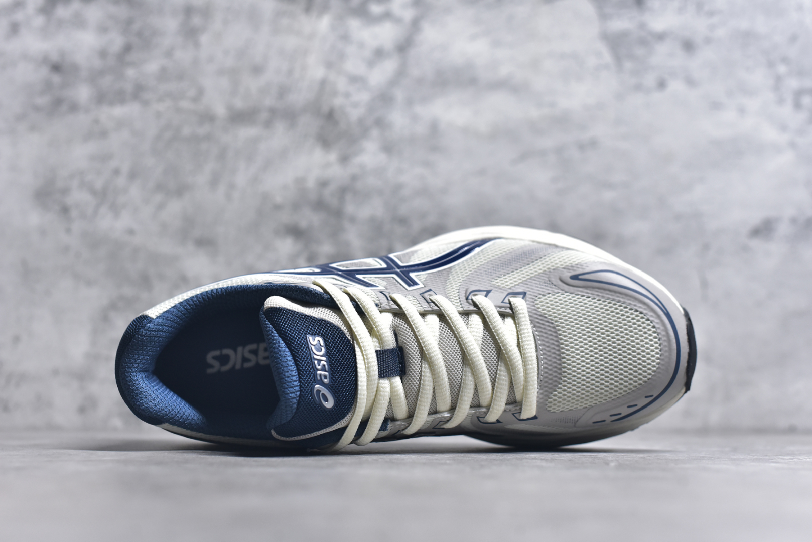 图片[4]-#Asics Gel-Flux 4 CN 亚瑟士时尚运动织物合成革减震透气低帮训练跑步鞋 全球知名运动品牌ASICS亚瑟士推出全新Gel-Flux CN是亚瑟士的一款缓冲跑鞋，其设计重在回弹性和舒适性，特殊的多重缓震结构，让鞋子充分吸收运动时的冲力，并提供优秀的回弹效果。尺码：36 37 37.5 38 39 40 40.5 41.5 42 42.5 43.5 44 44.5 45-选品中心