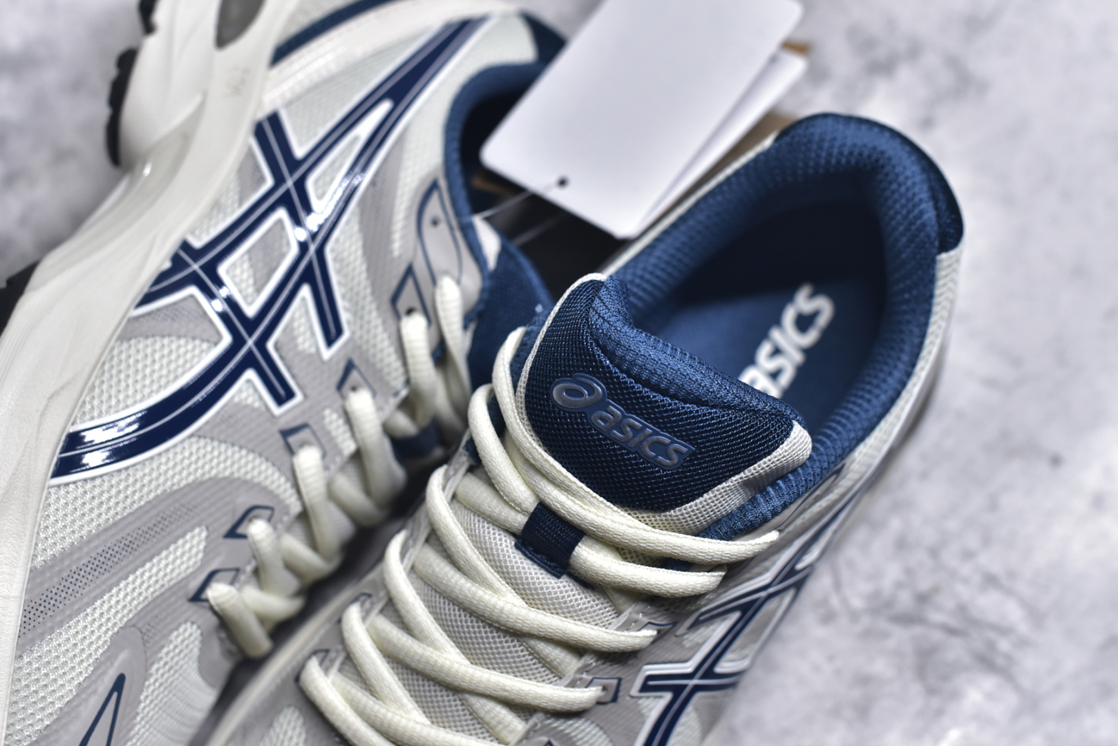 图片[9]-#Asics Gel-Flux 4 CN 亚瑟士时尚运动织物合成革减震透气低帮训练跑步鞋 全球知名运动品牌ASICS亚瑟士推出全新Gel-Flux CN是亚瑟士的一款缓冲跑鞋，其设计重在回弹性和舒适性，特殊的多重缓震结构，让鞋子充分吸收运动时的冲力，并提供优秀的回弹效果。尺码：36 37 37.5 38 39 40 40.5 41.5 42 42.5 43.5 44 44.5 45-选品中心