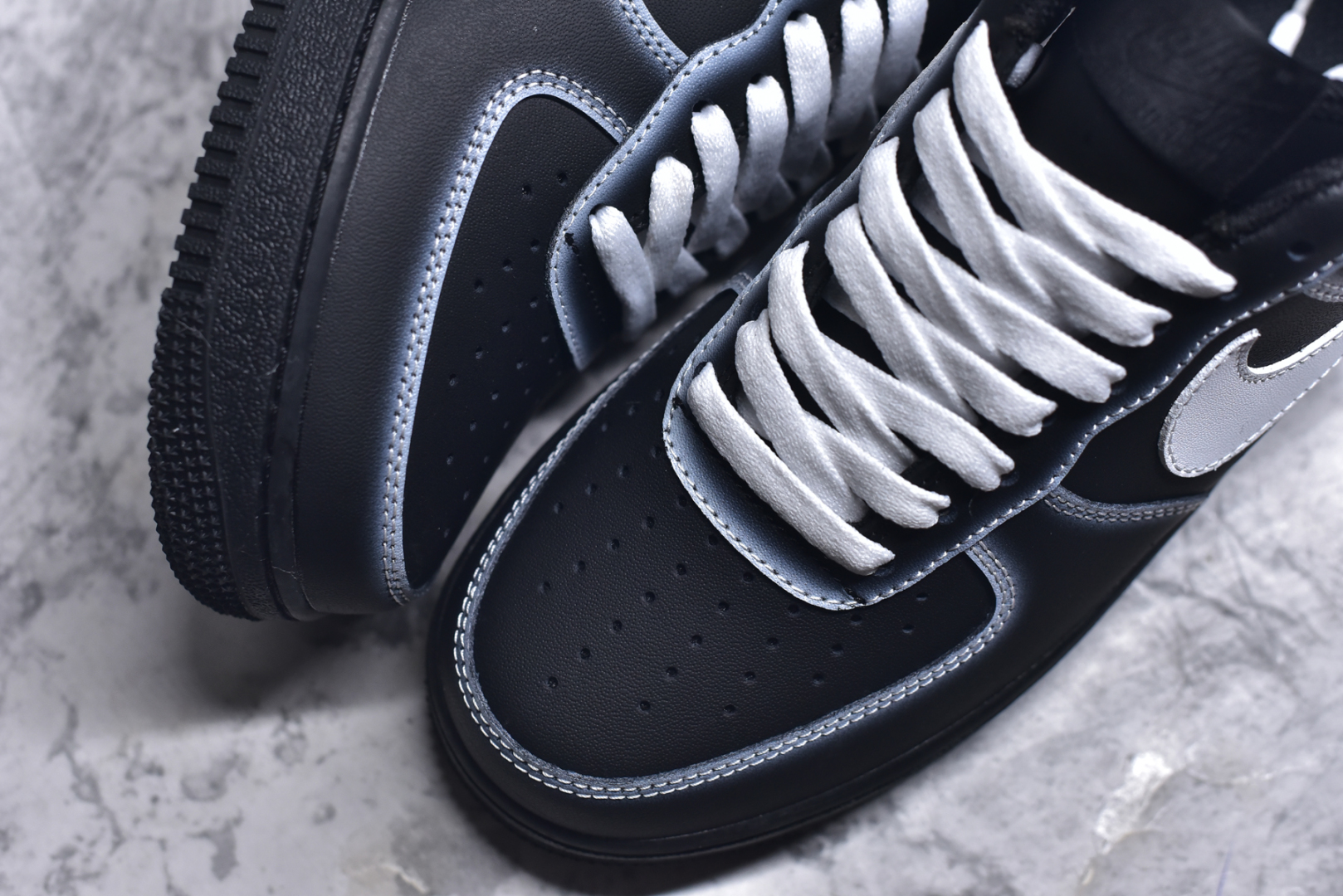 图片[8]-#Nike Air Force 1\’07 Low 暗夜幽灵 空军一号低帮休闲板鞋 DD8959-001 #定制皮料 定制鞋盒 配件齐全 原楦原纸板 纯正空军版型 内置全掌气垫 尺码：36 36.5 37.5 38 38.5 39 40 40.5 41 42 42.5 43 44 44.5 45 9.D4-选品中心