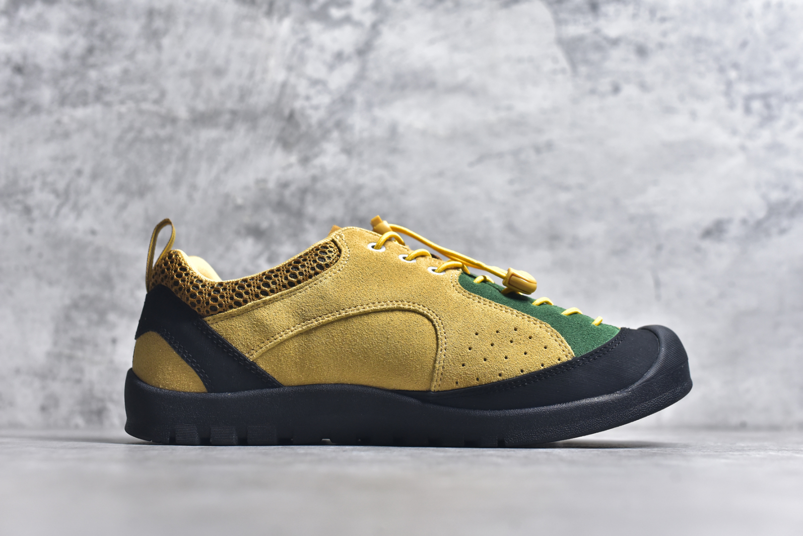 图片[3]-#Keen Jasper Rocks SP 美国人气户外品牌-科恩贾斯珀都市系列复古低帮系带户外风露营徒步登山运动训练鞋 原楦型开发纸版 采用固色翻毛皮鞋面材质 内嵌高密度EVA发泡缓震脚垫 外置一体式包裹防滑防剐蹭耐磨橡胶大底 向经典的90年代致敬 山系神级鞋履 尺码：35 36 37 38 39 40 41 42 43 44 45-选品中心