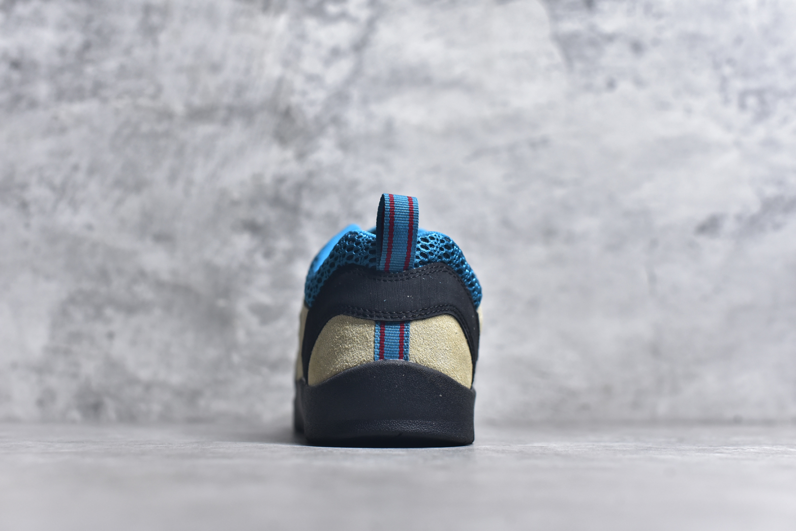 图片[5]-#Keen Jasper Rocks SP 美国人气户外品牌-科恩贾斯珀都市系列复古低帮系带户外风露营徒步登山运动训练鞋 原楦型开发纸版 采用固色翻毛皮鞋面材质 内嵌高密度EVA发泡缓震脚垫 外置一体式包裹防滑防剐蹭耐磨橡胶大底 向经典的90年代致敬 山系神级鞋履 尺码：35 36 37 38 39 40 41 42 43 44 45-选品中心