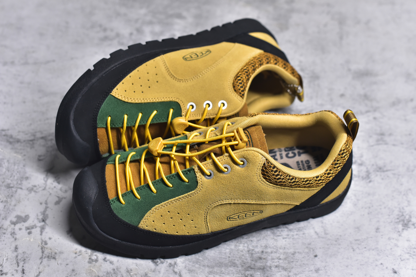 图片[7]-#Keen Jasper Rocks SP 美国人气户外品牌-科恩贾斯珀都市系列复古低帮系带户外风露营徒步登山运动训练鞋 原楦型开发纸版 采用固色翻毛皮鞋面材质 内嵌高密度EVA发泡缓震脚垫 外置一体式包裹防滑防剐蹭耐磨橡胶大底 向经典的90年代致敬 山系神级鞋履 尺码：35 36 37 38 39 40 41 42 43 44 45-选品中心