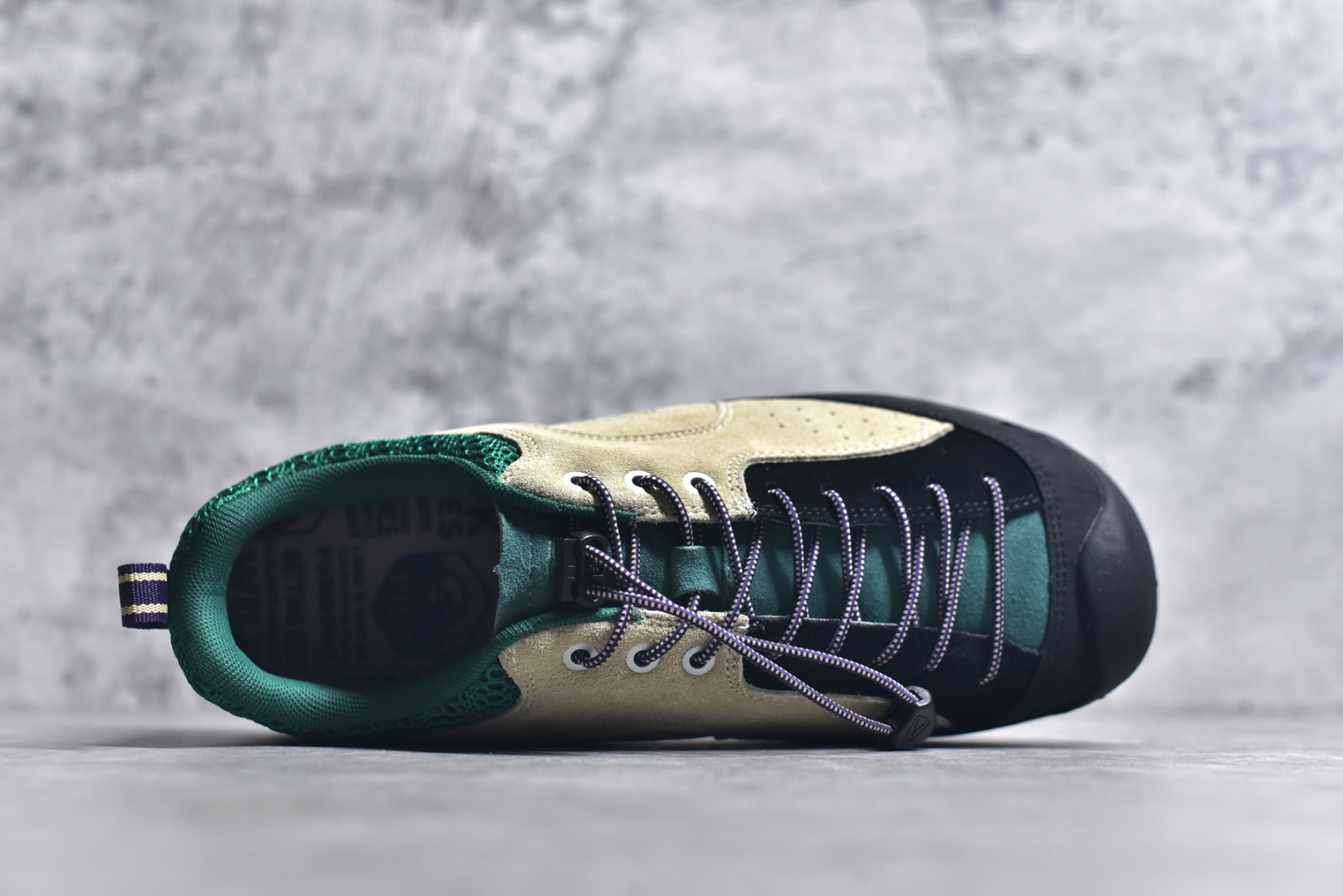 图片[4]-#Keen Jasper Rocks SP 美国人气户外品牌-科恩贾斯珀都市系列复古低帮系带户外风露营徒步登山运动训练鞋 原楦型开发纸版 采用固色翻毛皮鞋面材质 内嵌高密度EVA发泡缓震脚垫 外置一体式包裹防滑防剐蹭耐磨橡胶大底 向经典的90年代致敬 山系神级鞋履 尺码：35 36 37 38 39 40 41 42 43 44 45-选品中心