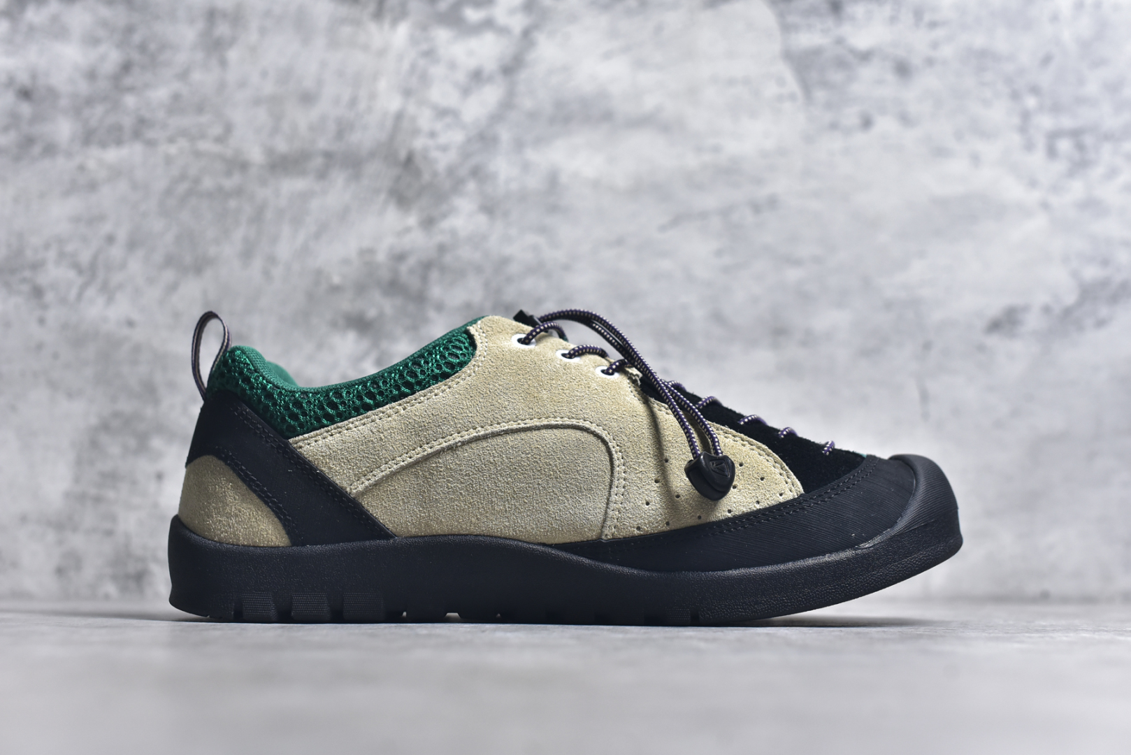 图片[3]-#Keen Jasper Rocks SP 美国人气户外品牌-科恩贾斯珀都市系列复古低帮系带户外风露营徒步登山运动训练鞋 原楦型开发纸版 采用固色翻毛皮鞋面材质 内嵌高密度EVA发泡缓震脚垫 外置一体式包裹防滑防剐蹭耐磨橡胶大底 向经典的90年代致敬 山系神级鞋履 尺码：35 36 37 38 39 40 41 42 43 44 45-选品中心