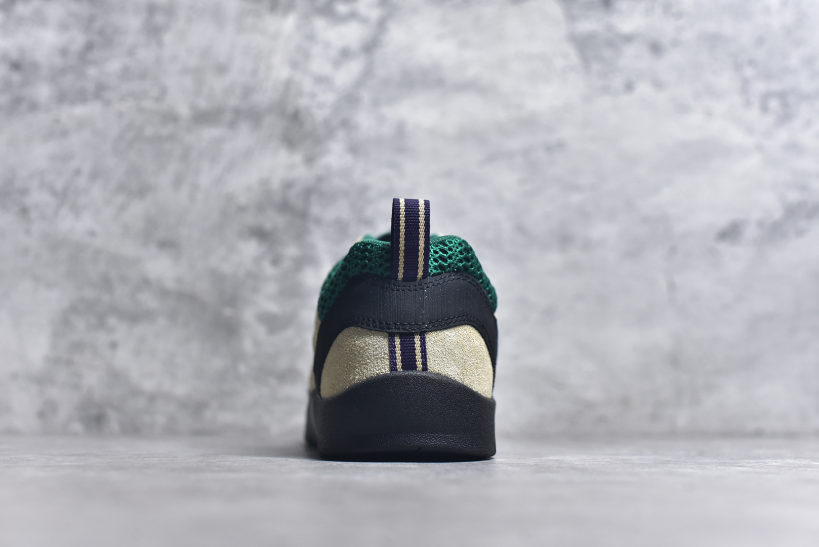 图片[5]-#Keen Jasper Rocks SP 美国人气户外品牌-科恩贾斯珀都市系列复古低帮系带户外风露营徒步登山运动训练鞋 原楦型开发纸版 采用固色翻毛皮鞋面材质 内嵌高密度EVA发泡缓震脚垫 外置一体式包裹防滑防剐蹭耐磨橡胶大底 向经典的90年代致敬 山系神级鞋履 尺码：35 36 37 38 39 40 41 42 43 44 45-选品中心