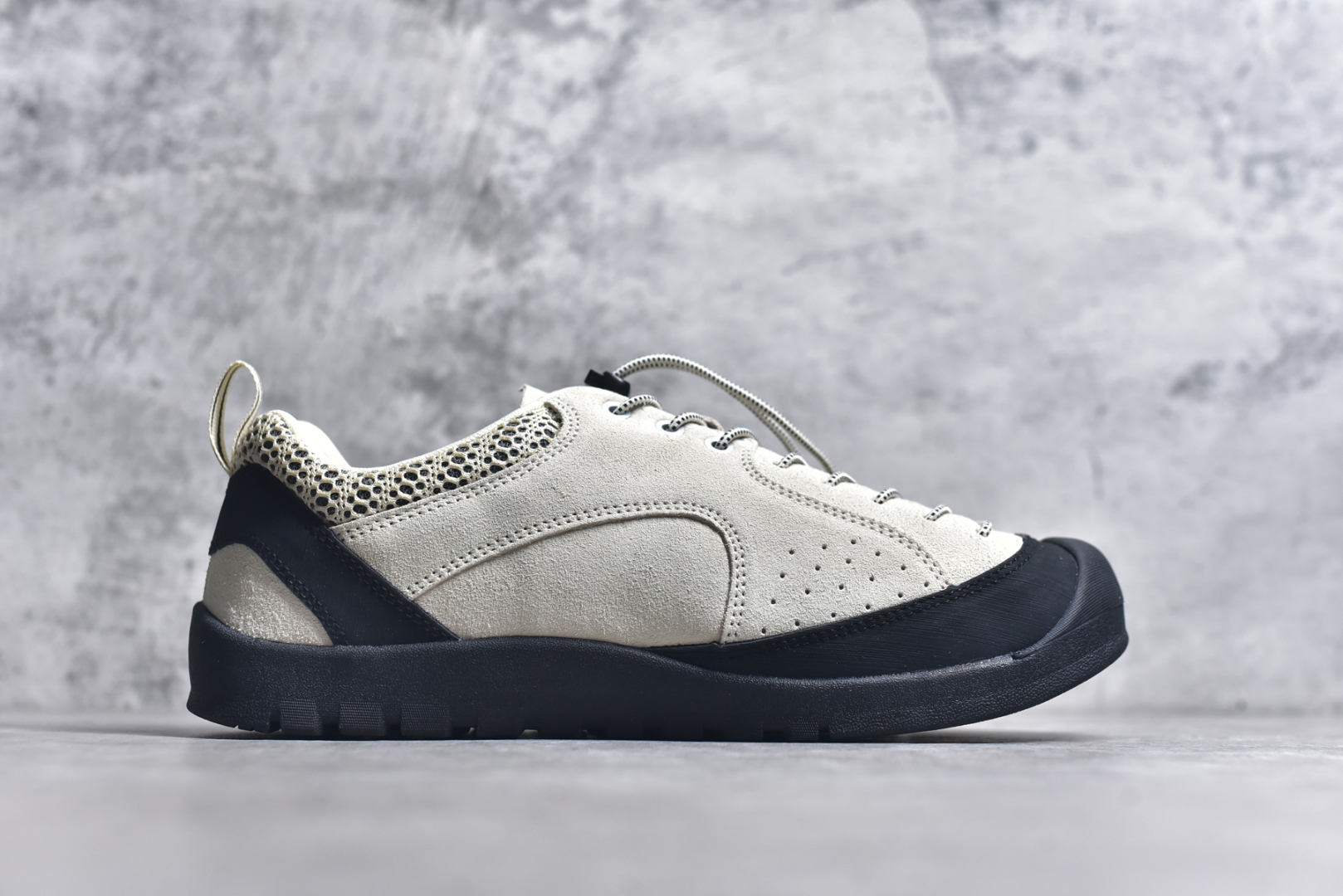 图片[3]-#Keen Jasper Rocks SP 美国人气户外品牌-科恩贾斯珀都市系列复古低帮系带户外风露营徒步登山运动训练鞋 原楦型开发纸版 采用固色翻毛皮鞋面材质 内嵌高密度EVA发泡缓震脚垫 外置一体式包裹防滑防剐蹭耐磨橡胶大底 向经典的90年代致敬 山系神级鞋履 尺码：35 36 37 38 39 40 41 42 43 44 45-选品中心