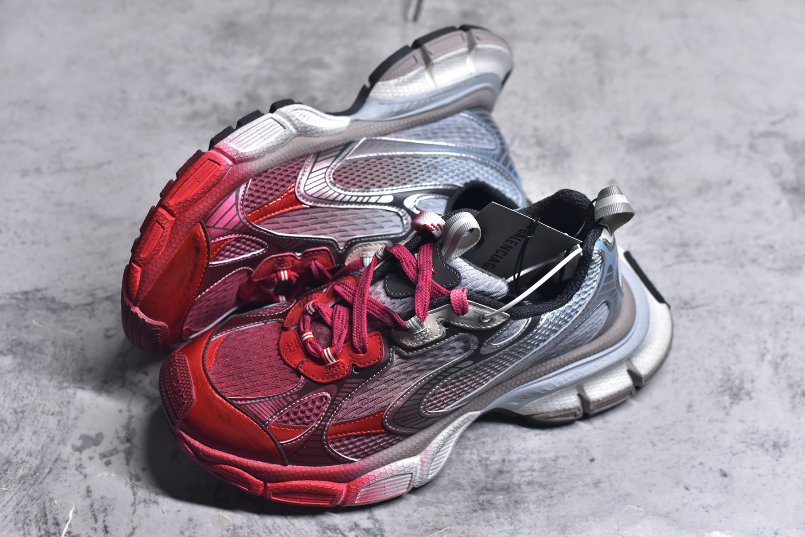 图片[7]-#巴黎3XL 渐变绑带 Balenciaga巴黎世家 24ss 巴黎世家 系带Balenciaga Sneaker Tess s.Gomma 巴黎十代网眼潮流百搭低帮老爹鞋 慢工出细活 出货即最强皮料钢丝纹高频工艺 整体鞋面及大底做旧网眼破坏磨毛效果 各个方面均无可挑剔 尺码：35-46 偏大一码 建议比正常运动鞋买小一号-选品中心