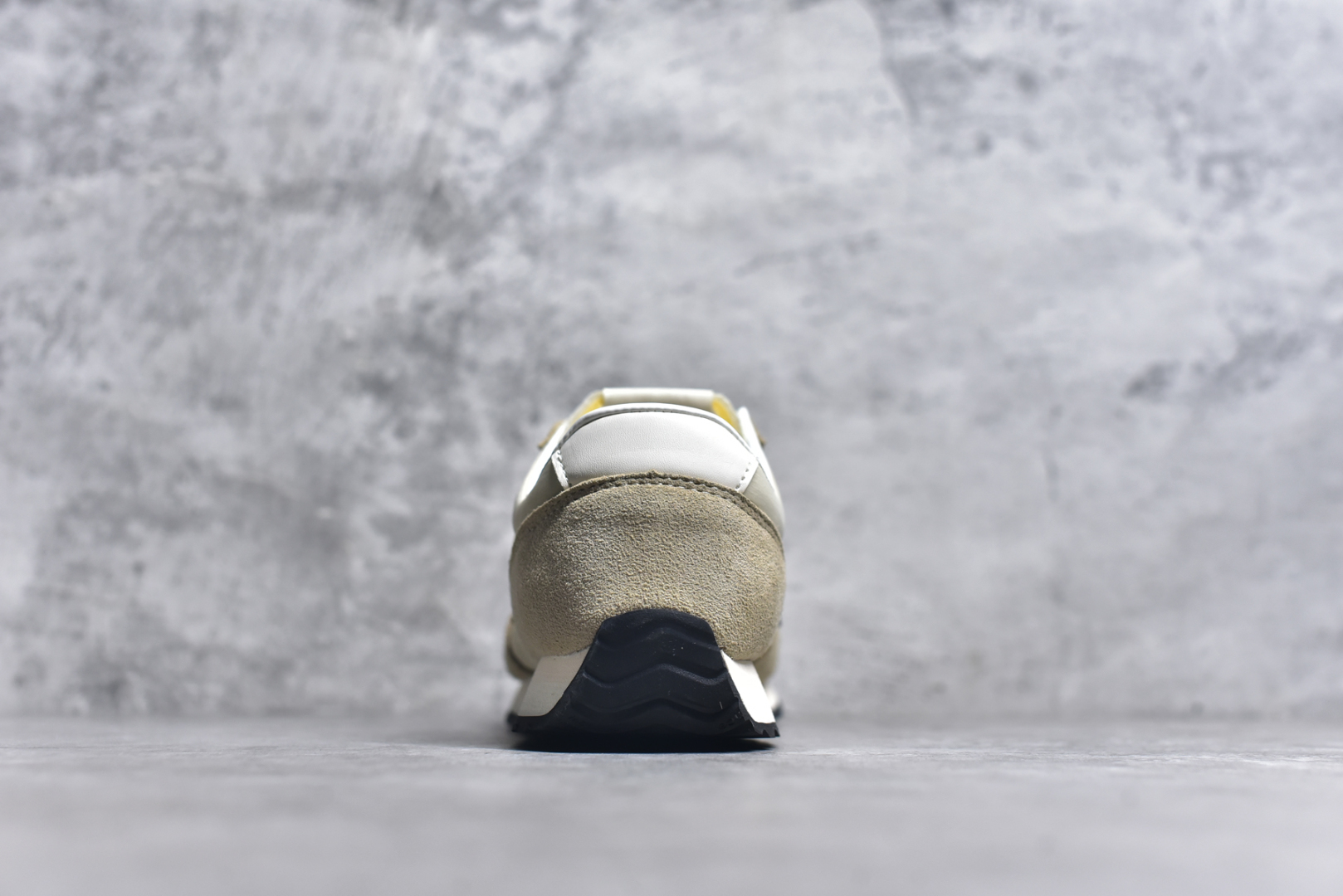 图片[5]-#New Balance NB 471 此款鞋采用近几年比较流行的版型设计，外观时尚大气，鞋底采用耐磨的材质，穿上它，让您在平时生活和工作中都会感觉到舒适的体验。 货号：U471AI 尺码：36 36.5 37.5 38 38.5 39 40 40.5 41 42 42.5 43 44 44.5 45-选品中心