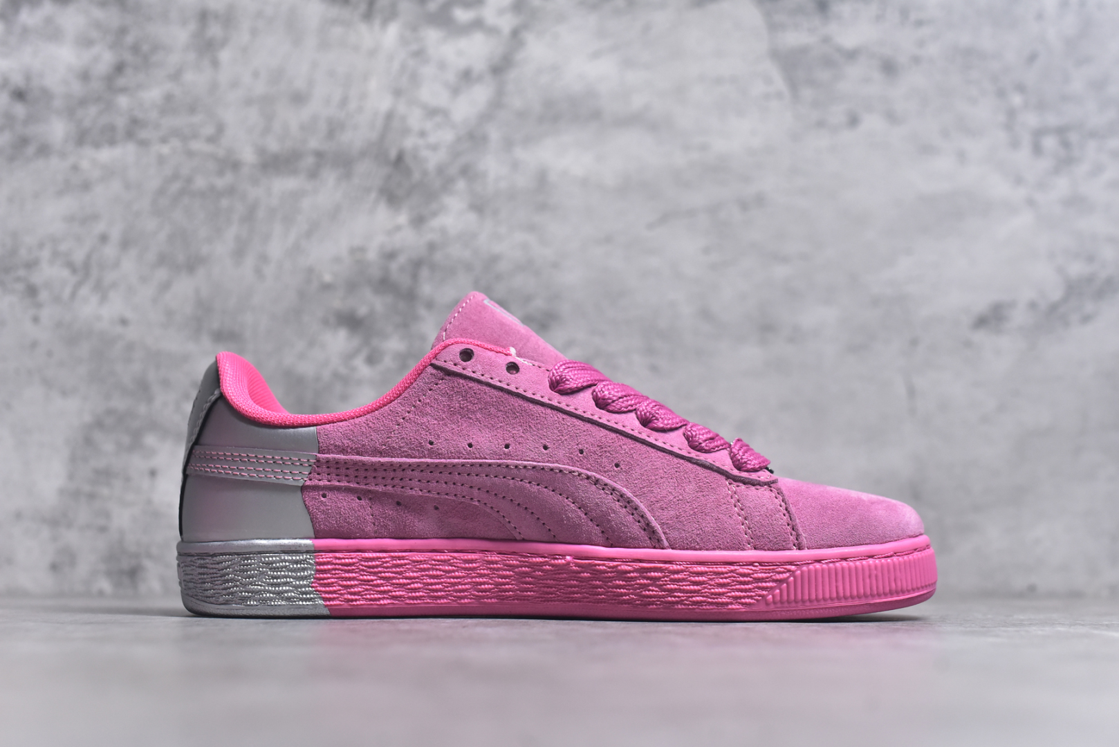 图片[3]-#PUMA Basket Suede 彪马皮面复古板鞋 原装渠道版本 诠释最高工艺 夏季新款官方原盒原标 代购充正专供头层皮海玻璃鞋垫搭配后跟PUMA logo烫金 让陈旧的款式重获新生 尺码：35.5 36 37 37.5 38 38.5 39 40 40.5 41 42 42.5 43 44 44.5 45-选品中心