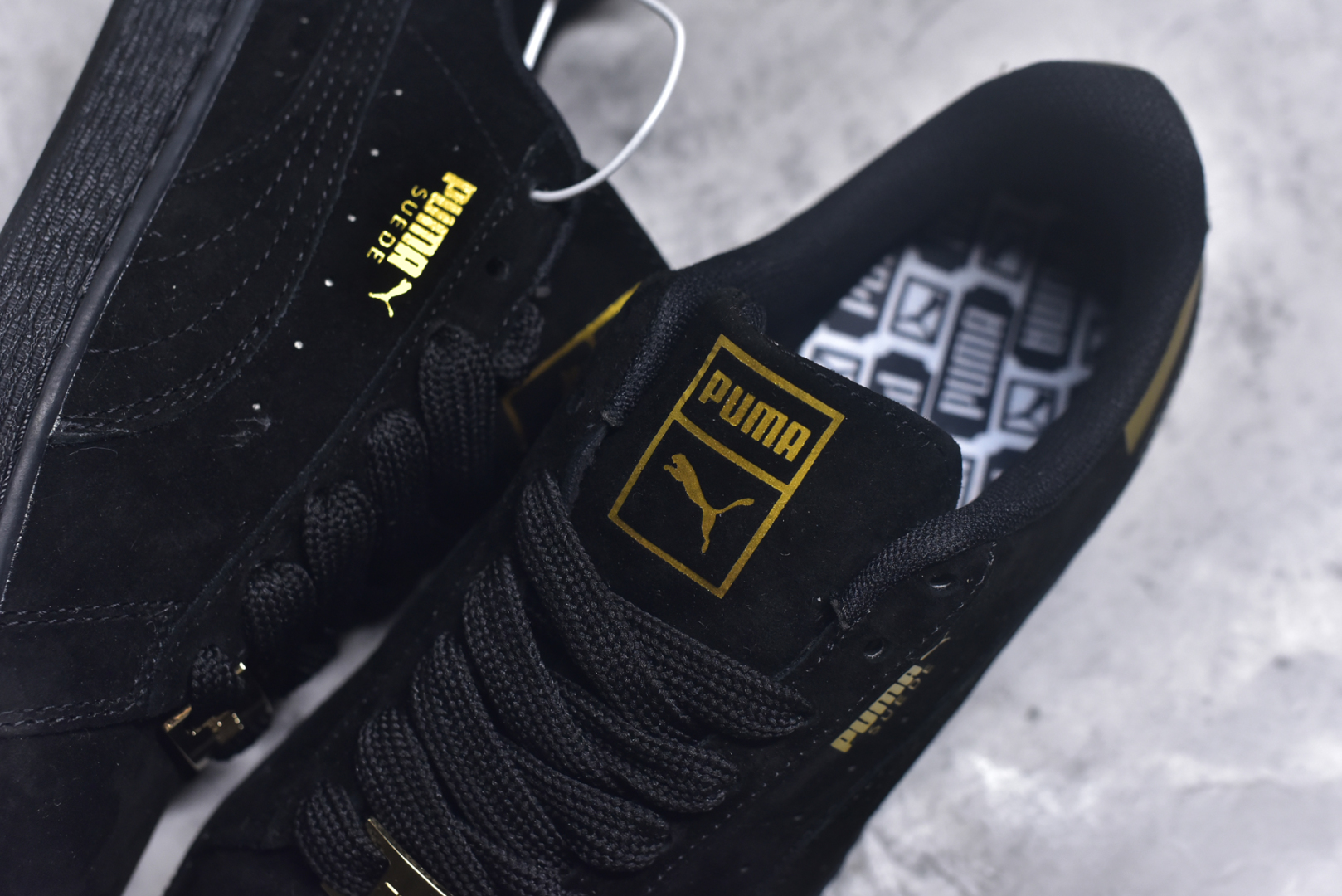 图片[9]-#PUMA Basket Suede 彪马皮面复古板鞋 原装渠道版本 诠释最高工艺 夏季新款官方原盒原标 代购充正专供头层皮海玻璃鞋垫搭配后跟PUMA logo烫金 让陈旧的款式重获新生 尺码：35.5 36 37 37.5 38 38.5 39 40 40.5 41 42 42.5 43 44 44.5 45-选品中心