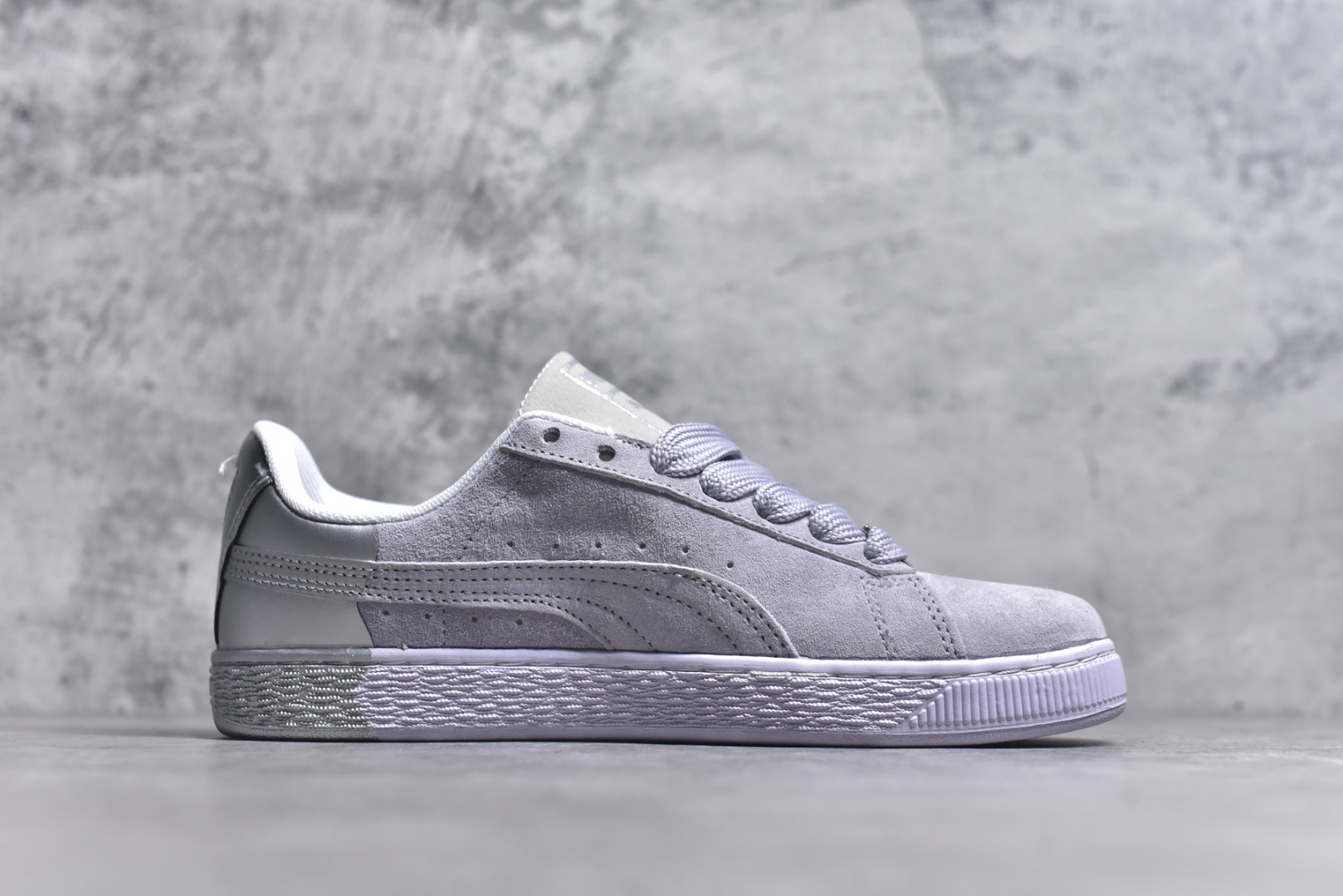 图片[3]-#PUMA Basket Suede 彪马皮面复古板鞋 原装渠道版本 诠释最高工艺 夏季新款官方原盒原标 代购充正专供头层皮海玻璃鞋垫搭配后跟PUMA logo烫金 让陈旧的款式重获新生 尺码：35.5 36 37 37.5 38 38.5 39 40 40.5 41 42 42.5 43 44 44.5 45-选品中心
