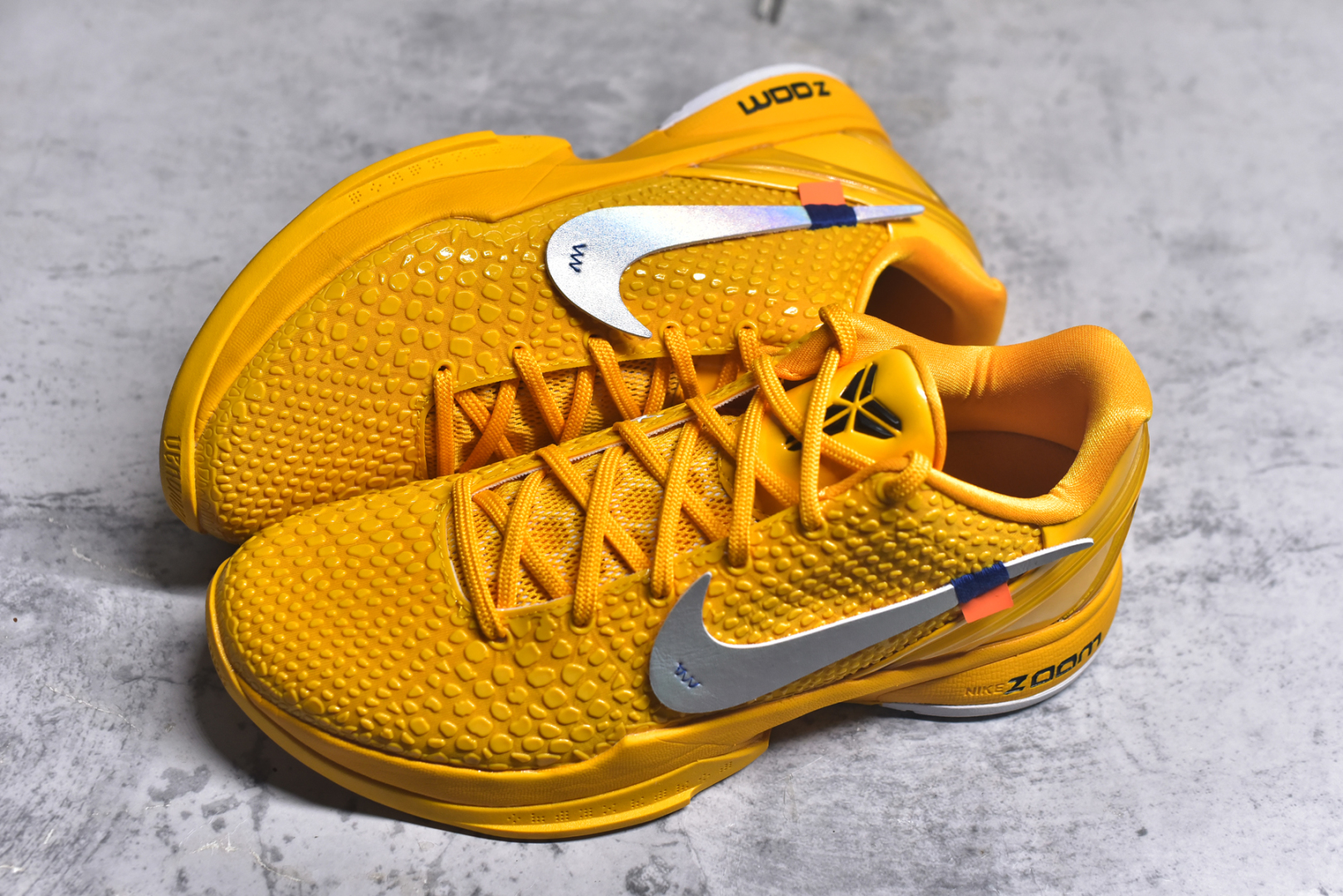 图片[7]-#科比复刻天花板 Off White x NK Zoom Kobe ZK5 科比5代 OW客制联名 CW2190-501 Zoom Turbo气垫➕后掌EVA缓震 实战配置直接拉满 原楦纸板开发 鞋身流线型、后跟塑形 区分土肥圆 原档数据3D打印 鞋面细节匹配原版 全身鞋材卡料色独家定制 唯一正确喷漆SWOOSH NK专利Flyknit飞线科技，给予鞋身足够抗扭矩力 真实底模最大48.5 实战利器 专供海外市场 尺码：40 40.5 41 42 42.5 43 44 44.5 45 46 47.5 48.5 （脚宽、脚胖 建议买大半码）-选品中心