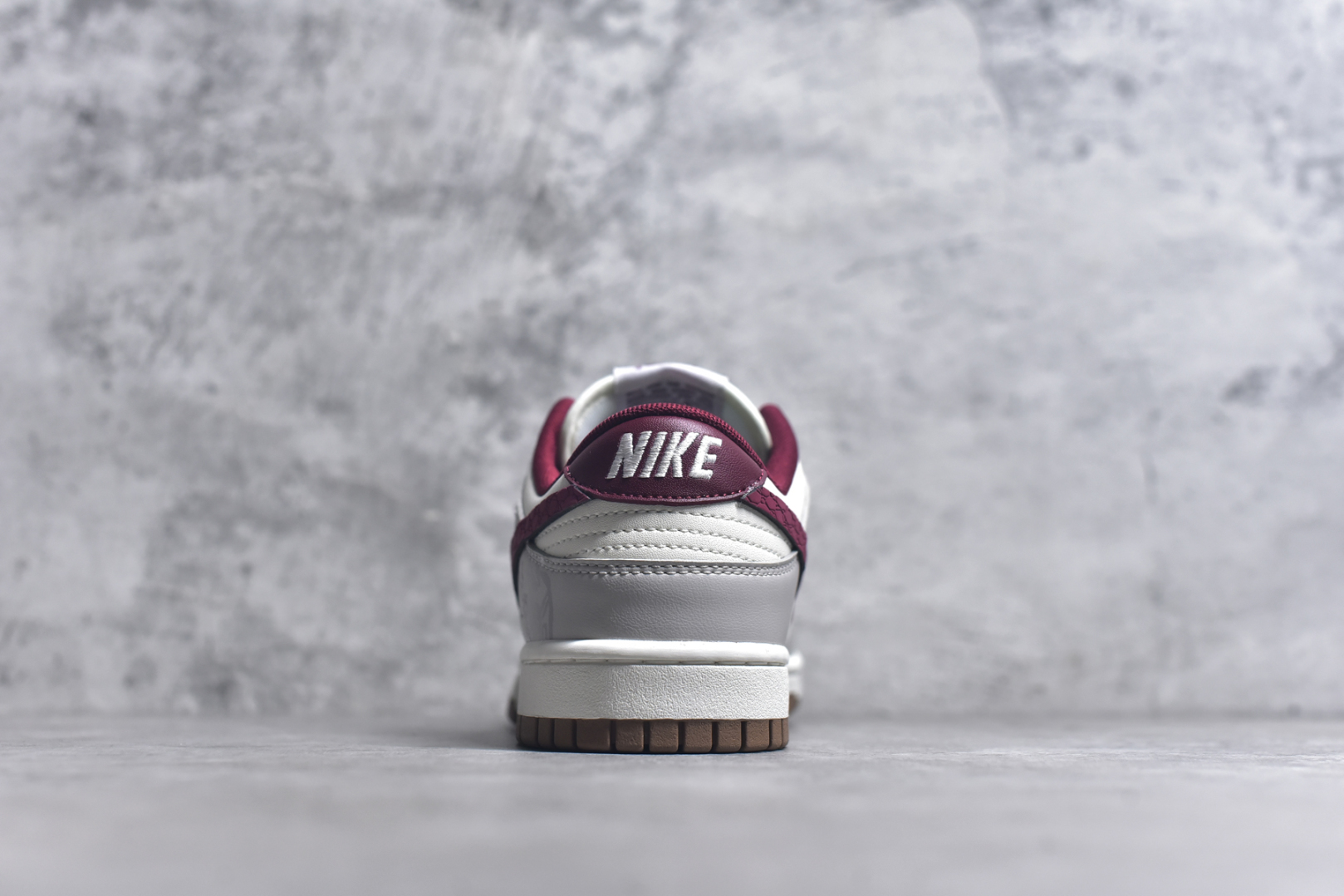 图片[5]-#Nike SB Dunk Low 环岁之礼 纯原大厂出品 极力推荐 原装头层材料 独家版型蒸餾加工 帶來的是更好的视觉和脚感体验 大厂纯原品质出货 清洁度 电绣工艺 皮料切割干净无任何毛边 细节完美 货号：FB7160-161 尺码：35.5-46-选品中心
