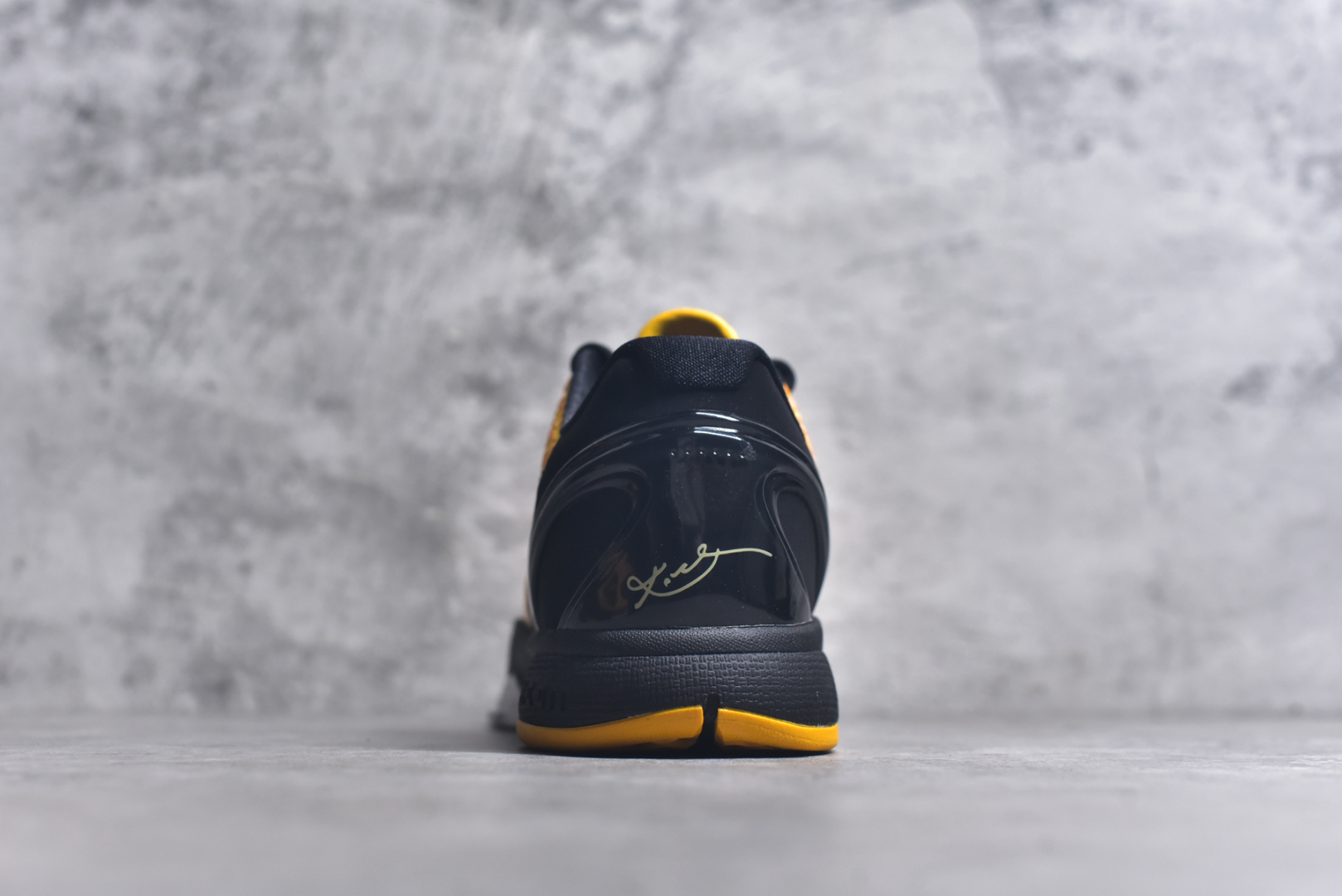 图片[5]-#NK Zoom Kobe 6 Protro 科比六代 黑黄 429659-700 原楦纸板开发 鞋身流线型、后跟塑形 区分土肥圆 Zoom Turbo气垫 后掌EVA缓震 实战配置直接拉满 原档数据3D打印 鞋面蛇鳞一颗一粒匹配原版 全身鞋材卡料色独家定制 唯一正确喷漆SWOOSH NK专利Flyknit飞线科技 给予鞋身足够抗扭矩力 真实底模最大47.5 实战利器 专供海外市场 尺码：40 40.5 41 42 42.5 43 44 44.5 45 46 47.5 48.5 （脚宽、脚胖 建议买大半码）-选品中心
