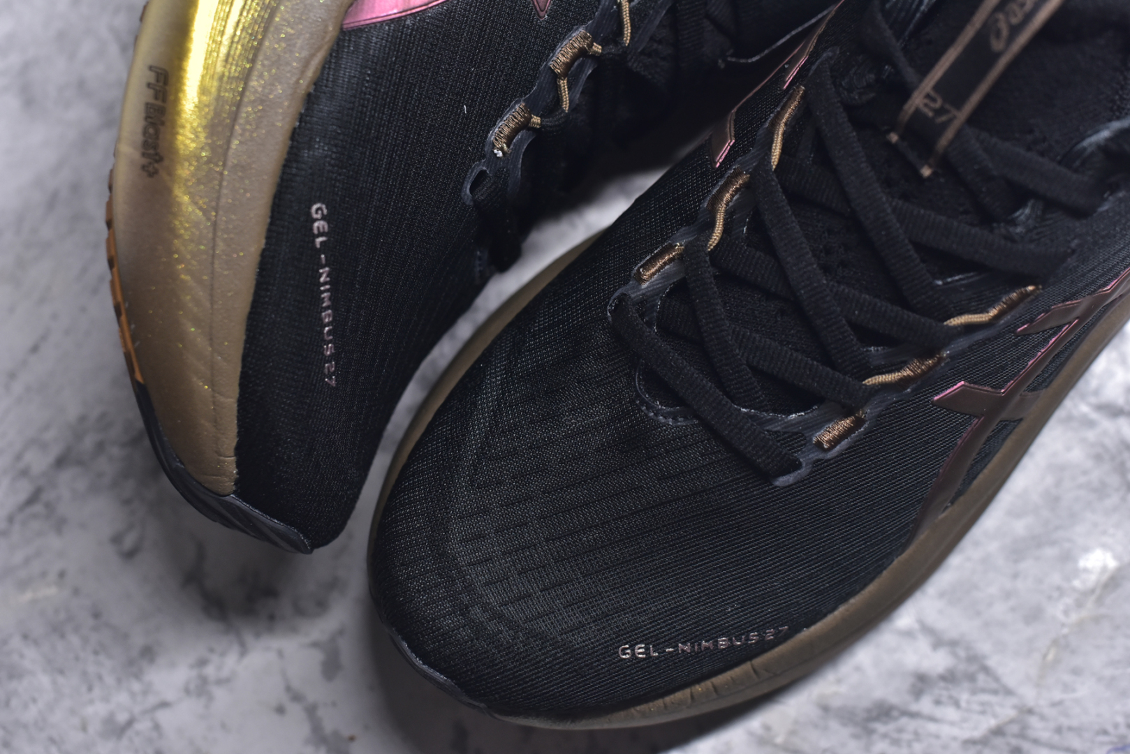 图片[8]-#Asics GEL-Nimbus 26 亚瑟士缓震跑鞋 近年复古风潮的势头很旺 ASICS一直坚信保持身体的健康与活力是打造健康快乐的生活方式的最佳途径 ASICS为复古鞋型注入新设计 为玩家的街头穿搭提供了更多可能 GEL-NIMBUSTM9运动鞋最初是为中立和仰卧跑步者设计的长距离训练器 采用原始材料和关键细节重新设计 其Y2K时代的工业外观也被大胆的对比和色块所抵消 尺码：36 36.5 37.5 38 38.5 39 40 40.5 41.5 42 42.5 43.5 44 44.5 45-选品中心
