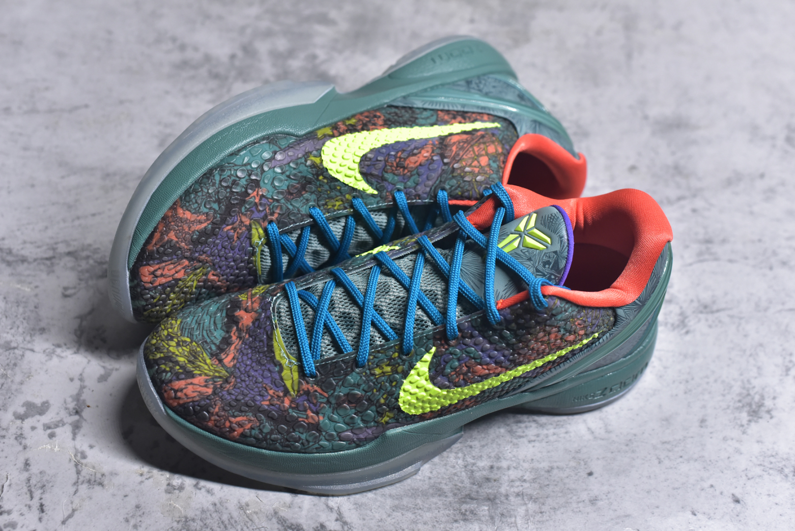 图片[7]-#NK Zoom Kobe 6 Protro 科比六代大师之路 640220-001 完美复刻公司货 前掌超大Zoom Turbo气垫 后掌EVA缓震 真正的原汁原味 还原ZP脚感 全身鞋材卡料色独家定制 唯一正确喷漆工艺Swoosh 正确凹凸蛇鳞工艺 正确鞋面渐变效果 内全置真动飞态线 独立原厂模具 最大尺码达到48.5码 首批不拼图大几率过验 亲测已过 支持各种高强度实战 无需担心 上脚价 补货周期极长 脚宽建议买大半码 科比系列前掌偏窄 不影响二次销售 支持七天无理由退换 尺码：40 40.5 41 42 42.5 43 44 44.5 45 45.5 46 47.5 48.5-选品中心