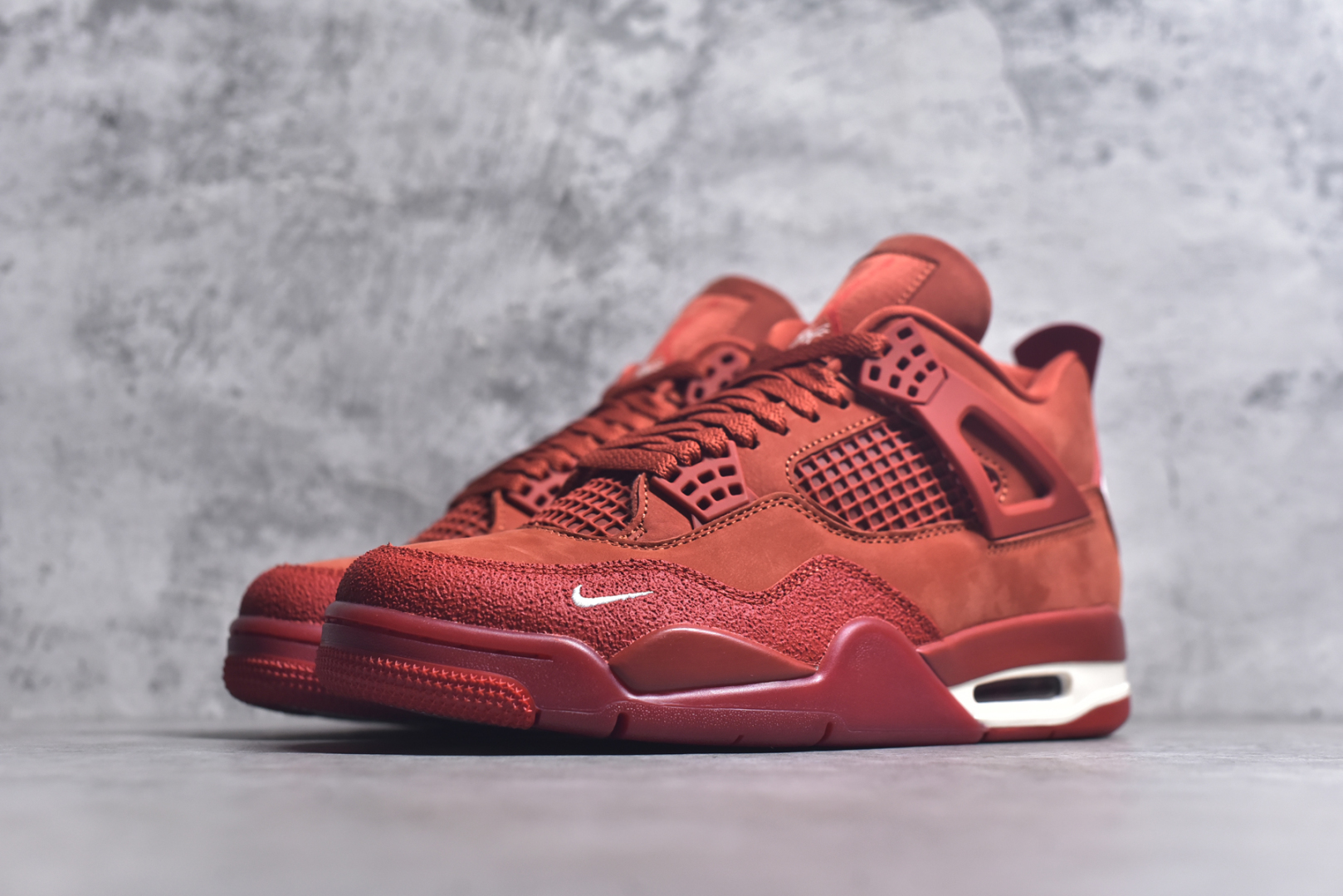 图片[2]-#Nigel Sylvester x Air Jordan AJ4 “Brick by Brick” 联名红砖 货号：HF4340-800 全新升级改良 原鞋原楦原纸板同源开发 完美呈现乔4的版型 内侧正确双色网格 还原细节 原厂皮料 正确气垫颜色 正确网格工艺 正确拉帮工艺 全鞋原装材料制作 原档案原模具打造 支持全方位与正品对比 尺码：40-48-选品中心