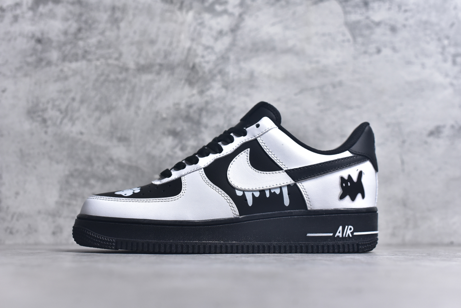 #Nike Air Force 1\’07 Low 官方爆款定制 二次元主题 灰色地带 空军一号低帮休闲板鞋 ZH0316-077 #定制皮料 原厂3D打印 定制鞋盒 原楦原纸板 纯正空军版型 内置全掌气垫 尺码：36 36.5 37.5 38 38.5 39 40 40.5 41 42 42.5 43 44 44.5 45 9.D4-选品中心