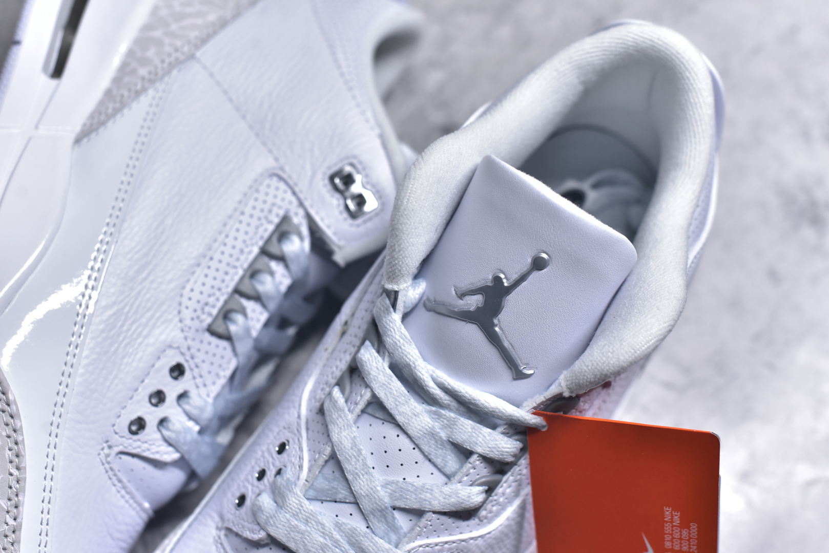图片[9]-#Air Jordan AJ3 Retro 纯白白猫 CT8532-111 原楦原纸板开发 确保原汁原味 原厂皮料质感色泽绝无偏差 完美中底拉帮 原厂中底钢印 原档案大底 如假白送 大底纹路 气垫通透度PU的回弹性均百分百还原 原厂电绣鞋舌飞人刺绣针数立体讲究精细欢迎对比正品原鞋 尺码：36 36.5 37.5 38 38.5 39 40 40.5 41 42 42.5 43 44 44.5 45 46 47.5-选品中心