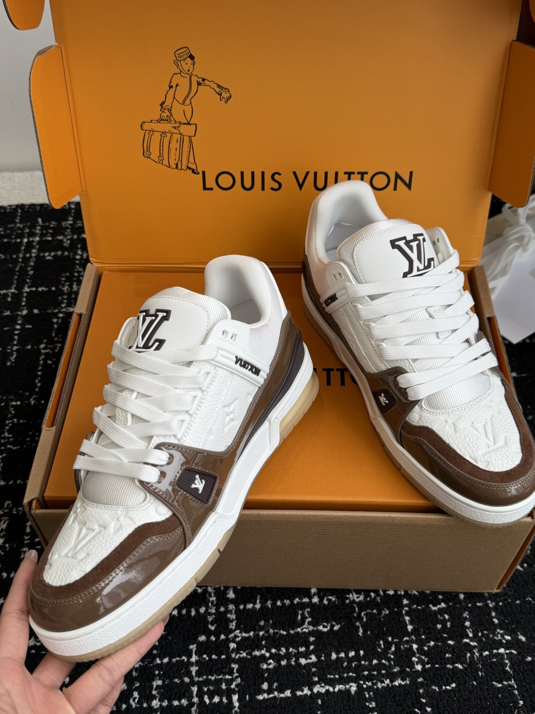 Louis Vuitton Louis Vuitton 26ss 驴家的 trainer板鞋，每个人都必须入的款，绝不后悔