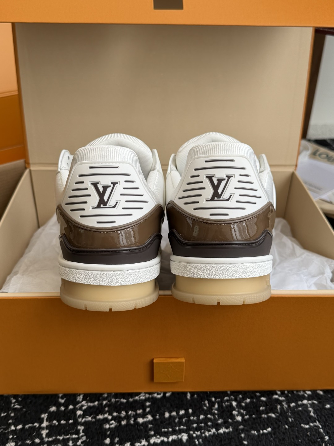 Louis Vuitton Louis Vuitton 26ss 驴家的 trainer板鞋，每个人都必须入的款，绝不后悔