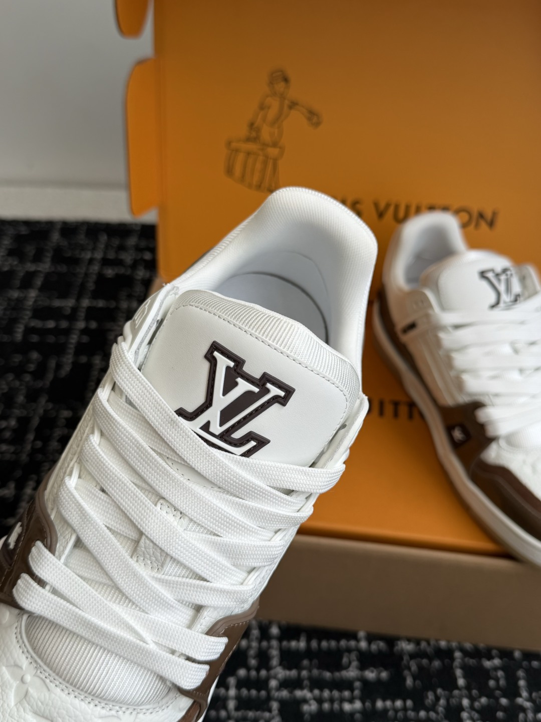 Louis Vuitton Louis Vuitton 26ss 驴家的 trainer板鞋，每个人都必须入的款，绝不后悔