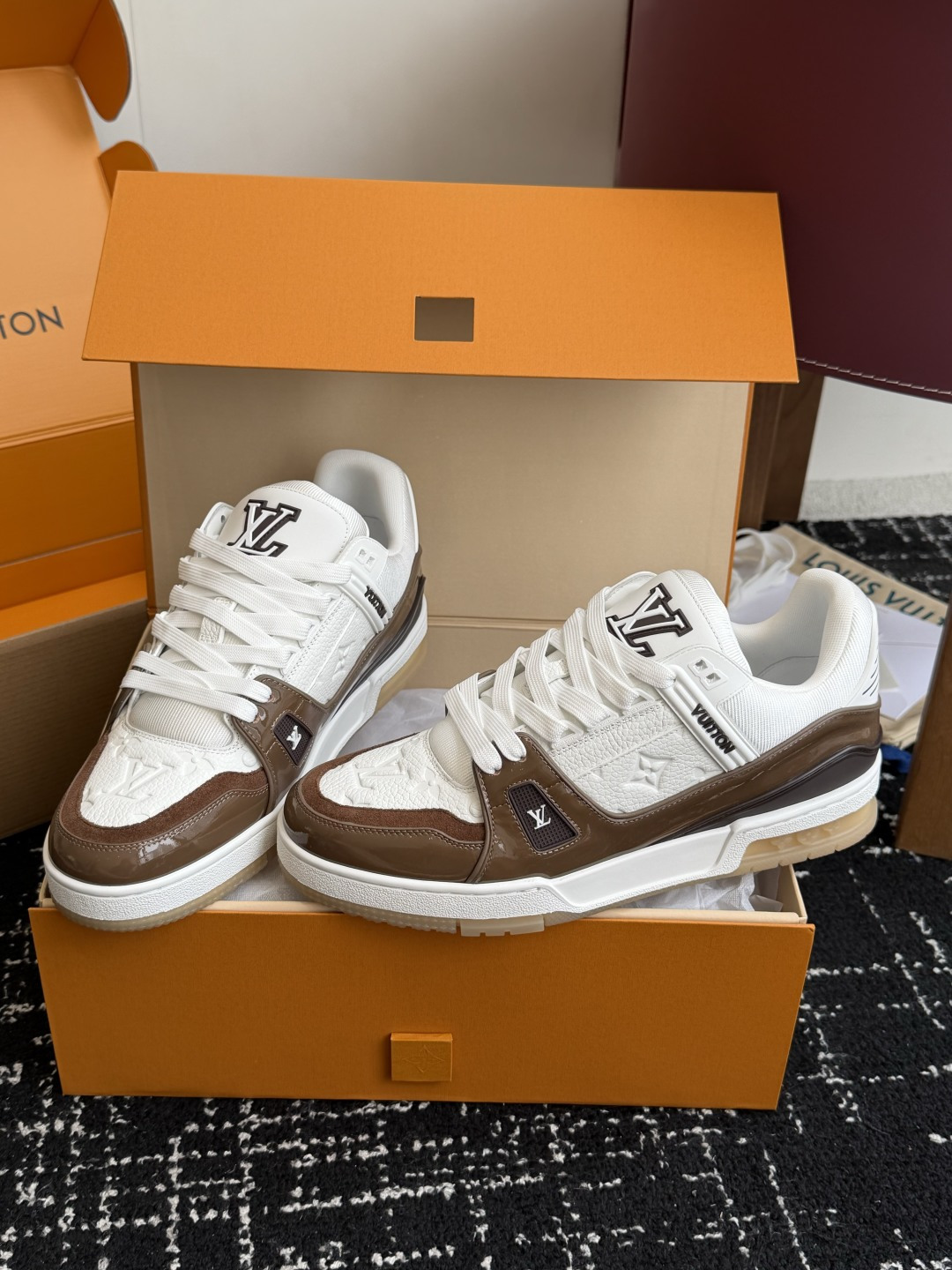 Louis Vuitton Louis Vuitton 26ss 驴家的 trainer板鞋，每个人都必须入的款，绝不后悔