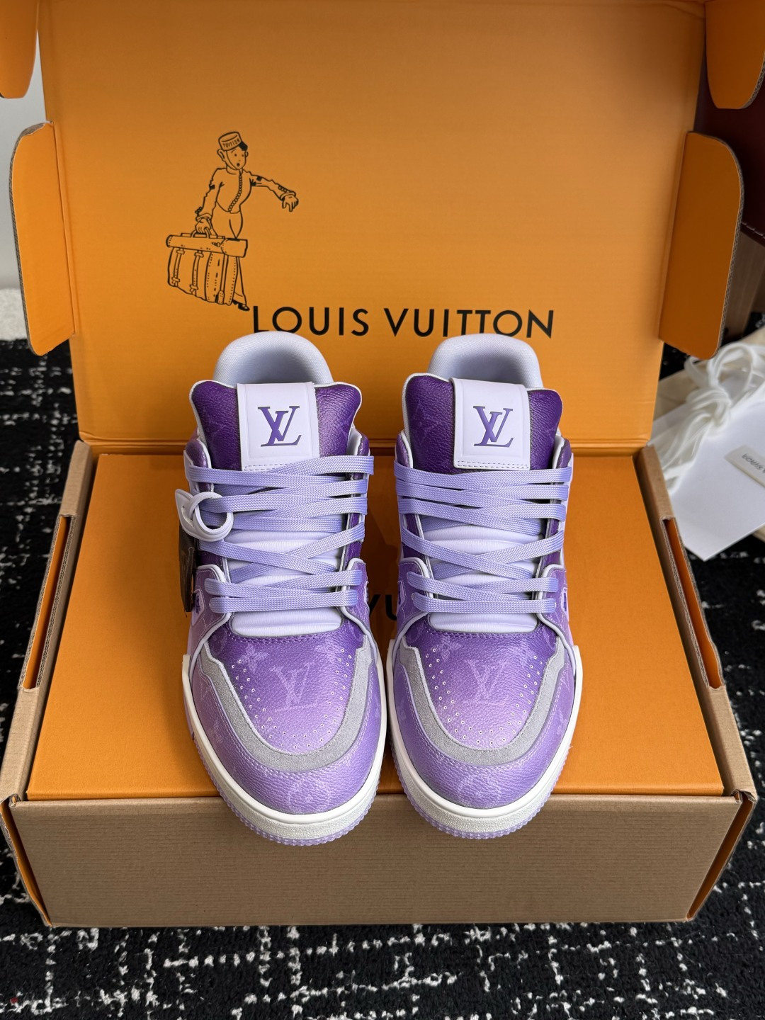 Louis Vuitton Louis Vuitton 26ss 驴家的 trainer板鞋，每个人都必须入的款，绝不后悔