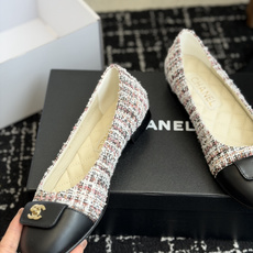 代购级CHANEL小香 26ss 春夏 芭蕾舞鞋 宛如女神脖子上的项链,上脚包裹性非常好,上脚跟显瘦,真 代购级CHANEL小香 26ss 春夏 芭蕾舞鞋 宛如女神脖子上的项链,上脚包裹性非常好,上脚跟显瘦,真
