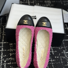 代购级CHANEL小香 26ss 春夏 芭蕾舞鞋 宛如女神脖子上的项链,上脚包裹性非常好,上脚跟显瘦,真 代购级CHANEL小香 26ss 春夏 芭蕾舞鞋 宛如女神脖子上的项链,上脚包裹性非常好,上脚跟显瘦,真