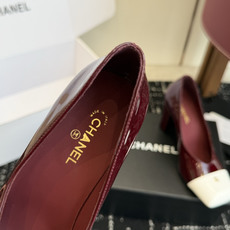 代购级CHANEL小香 26ss 早春新款 后空大方头跟鞋,复古法式优雅感,高级感十足 香奶奶后空玛丽珍 代购级CHANEL小香 26ss 早春新款 后空大方头跟鞋,复古法式优雅感,高级感十足 香奶奶后空玛丽珍