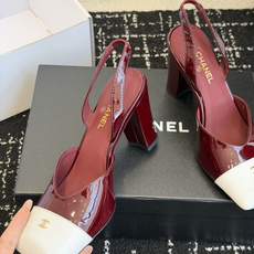 代购级CHANEL小香 26ss 早春新款 后空大方头跟鞋,复古法式优雅感,高级感十足 香奶奶后空玛丽珍 代购级CHANEL小香 26ss 早春新款 后空大方头跟鞋,复古法式优雅感,高级感十足 香奶奶后空玛丽珍