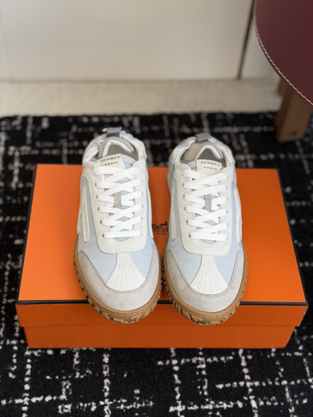 代购级情侣款Hermes26ss爱马仕的jet系列麂皮运动鞋，情侣款 简直就是一年四季日常通勤、休闲时光