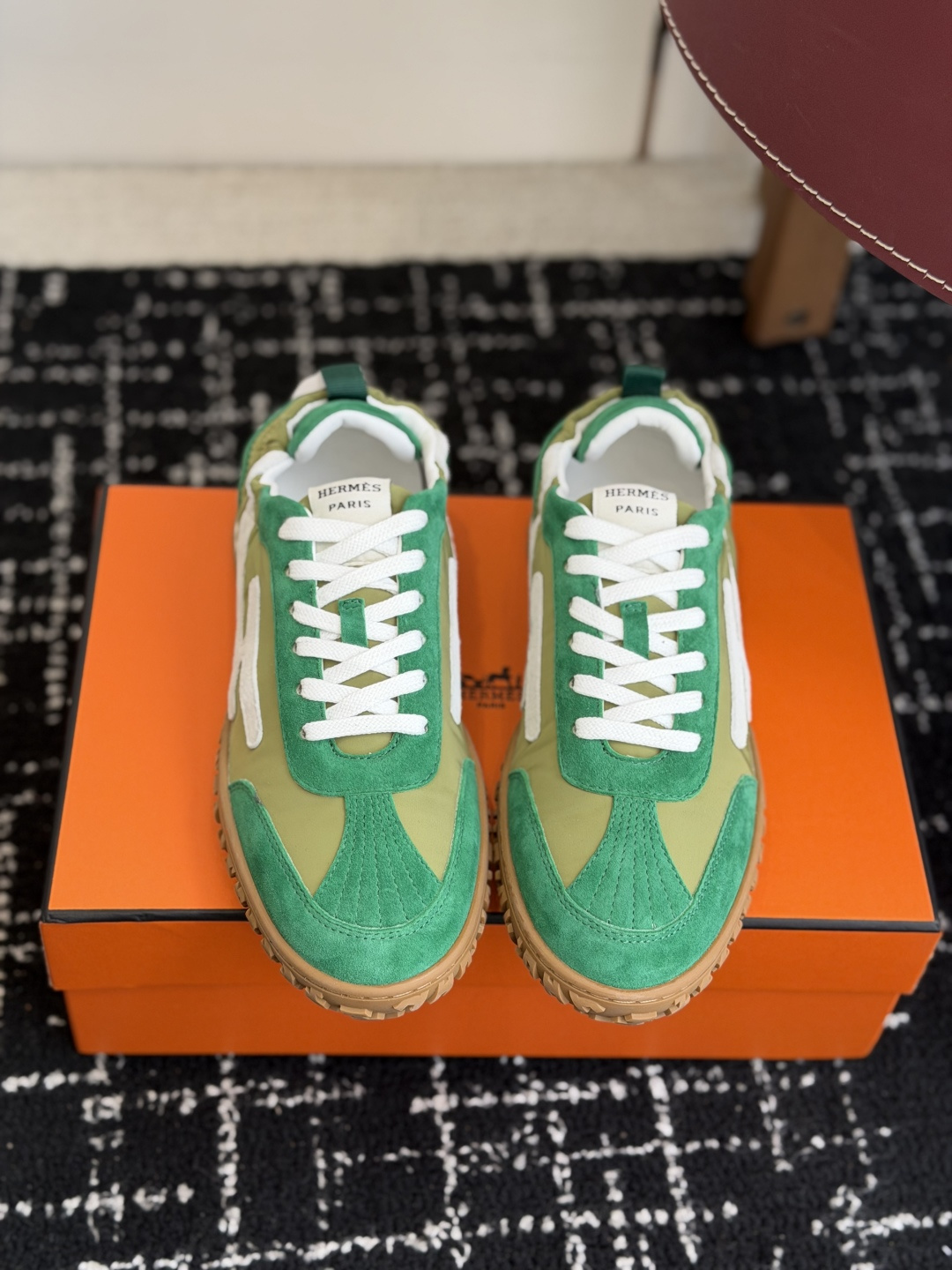 代购级情侣款Hermes26ss爱马仕的jet系列麂皮运动鞋，情侣款 简直就是一年四季日常通勤、休闲时光