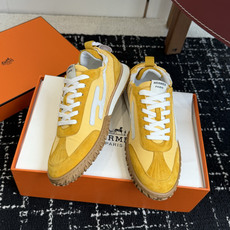 代购级情侣款Hermes26ss爱马仕的jet系列麂皮运动鞋,情侣款 简直就是一年四季日常通勤、休闲时光 代购级情侣款Hermes26ss爱马仕的jet系列麂皮运动鞋,情侣款 简直就是一年四季日常通勤、休闲时光