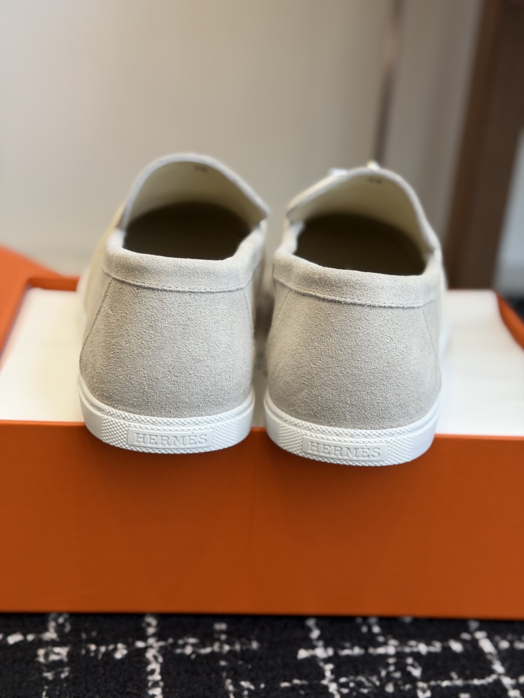 代购级Hermes 爱马仕 H家 Game kelly扣厚底乐福鞋小牛皮乐福鞋风格免系带休闲运动鞋，搭配