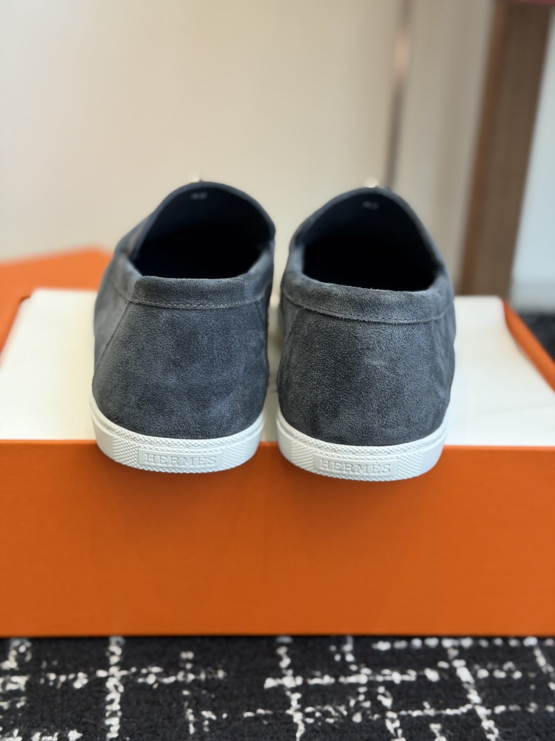 代购级Hermes 爱马仕 H家 Game kelly扣厚底乐福鞋小牛皮乐福鞋风格免系带休闲运动鞋，搭配