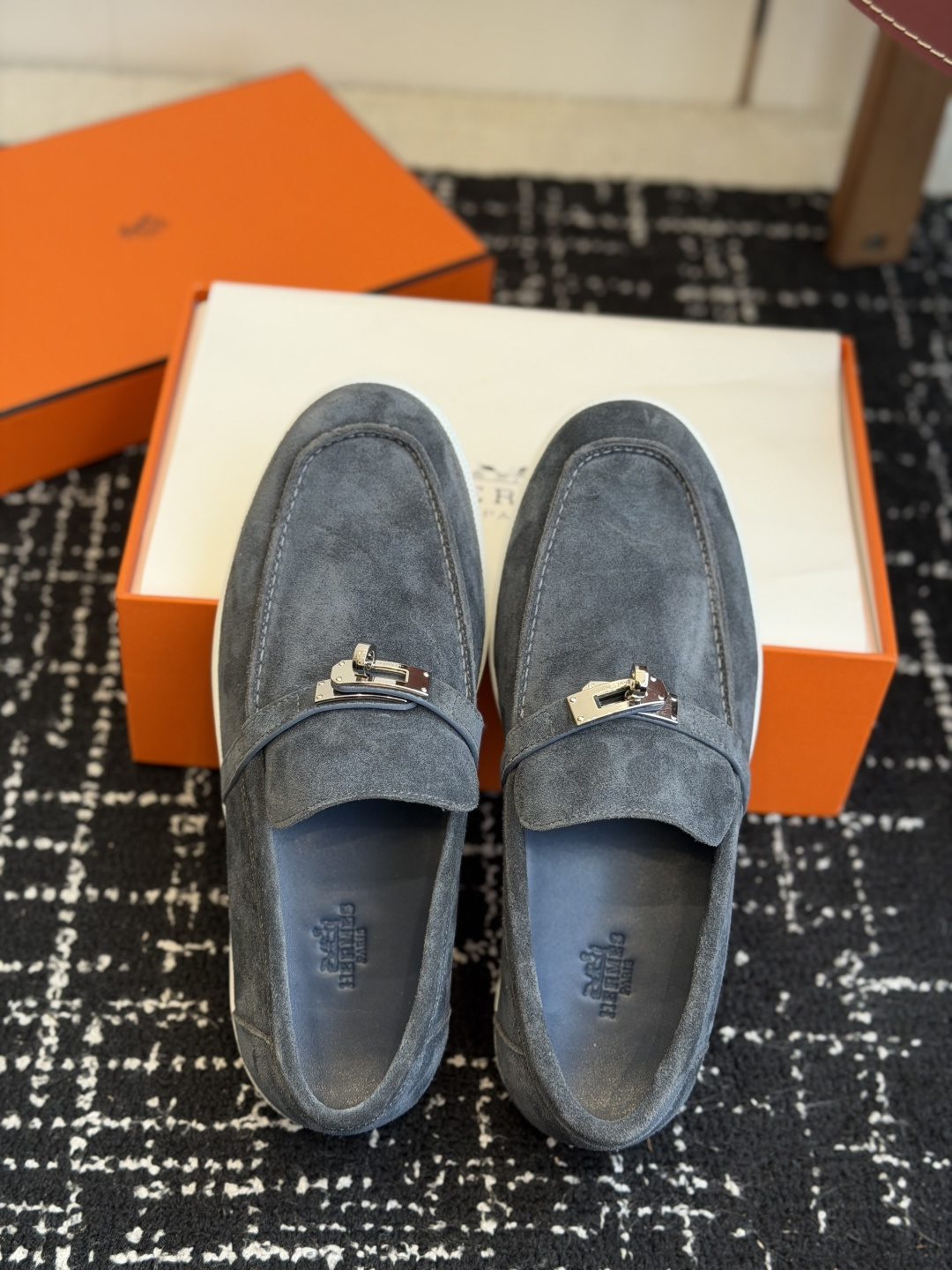 代购级Hermes 爱马仕 H家 Game kelly扣厚底乐福鞋小牛皮乐福鞋风格免系带休闲运动鞋，搭配