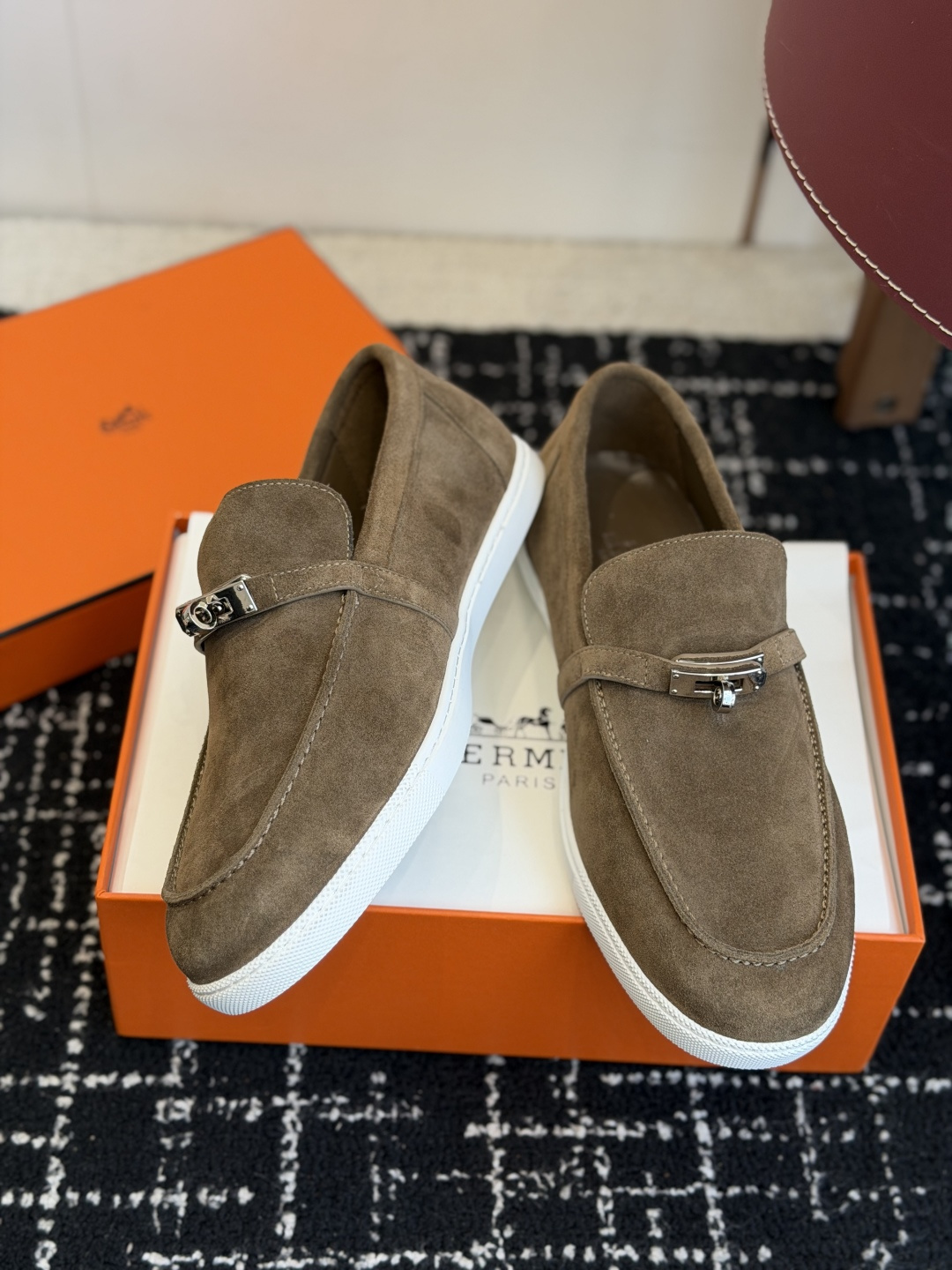 代购级Hermes 爱马仕 H家 Game kelly扣厚底乐福鞋小牛皮乐福鞋风格免系带休闲运动鞋，搭配