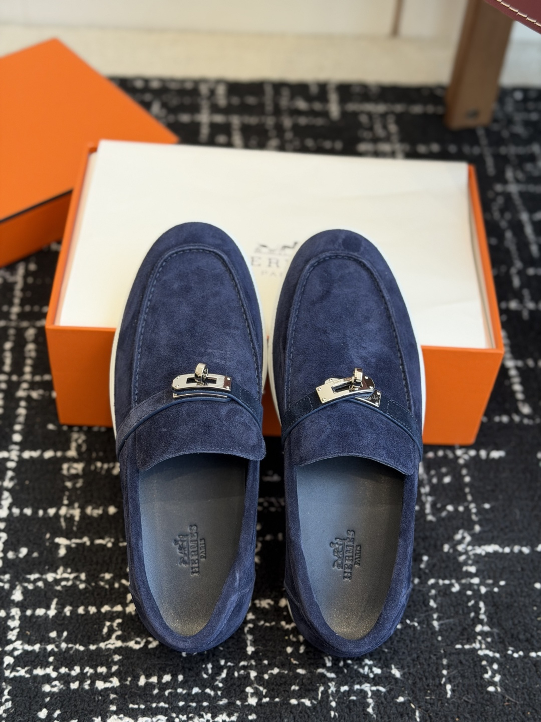 代购级Hermes 爱马仕 H家 Game kelly扣厚底乐福鞋小牛皮乐福鞋风格免系带休闲运动鞋，搭配