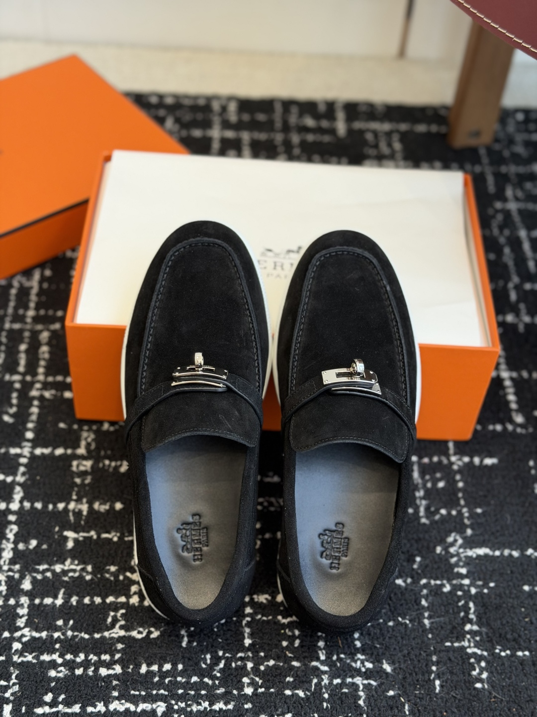 代购级Hermes 爱马仕 H家 Game kelly扣厚底乐福鞋小牛皮乐福鞋风格免系带休闲运动鞋，搭配
