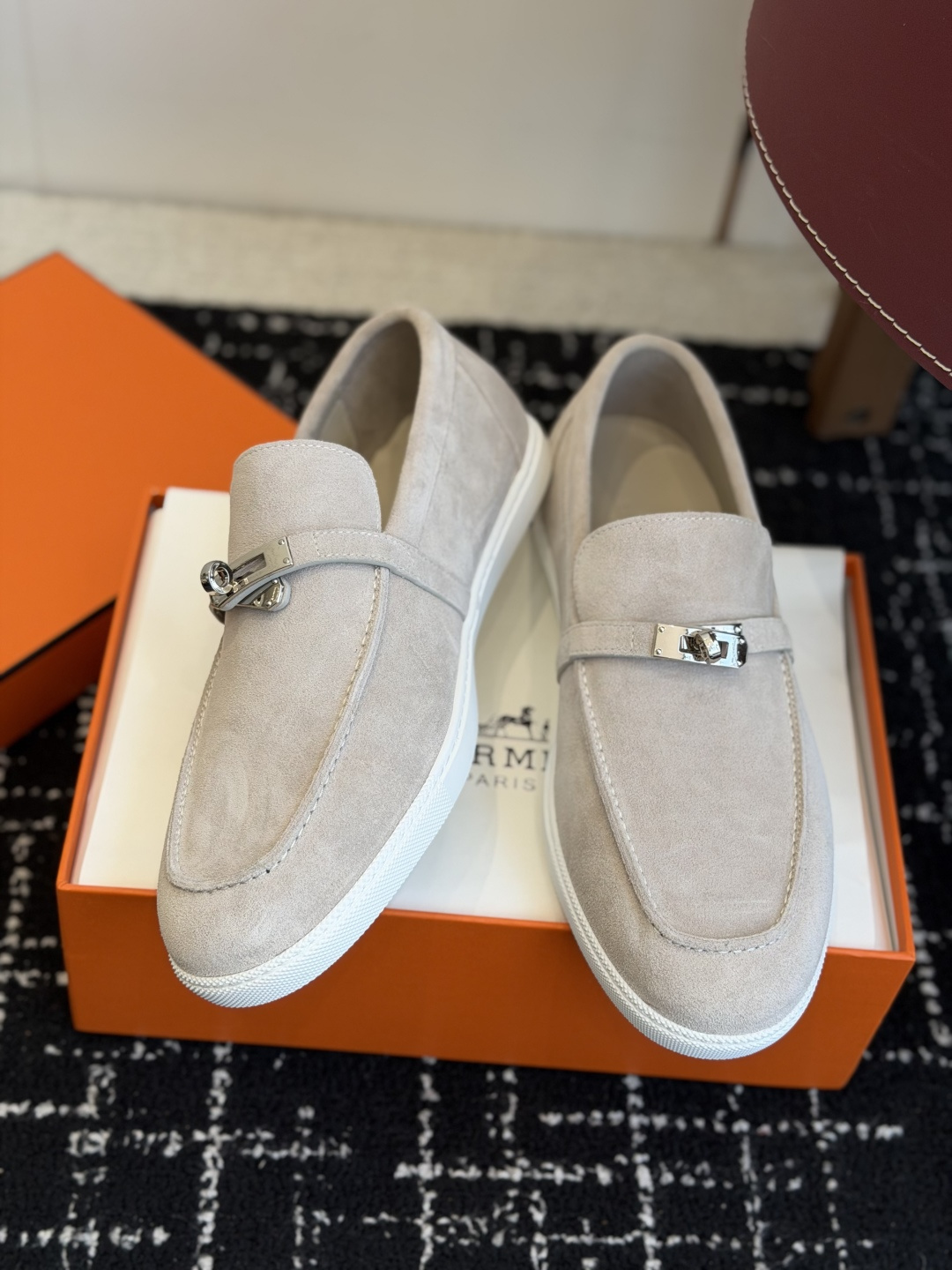 代购级Hermes 爱马仕 H家 Game kelly扣厚底乐福鞋小牛皮乐福鞋风格免系带休闲运动鞋，搭配