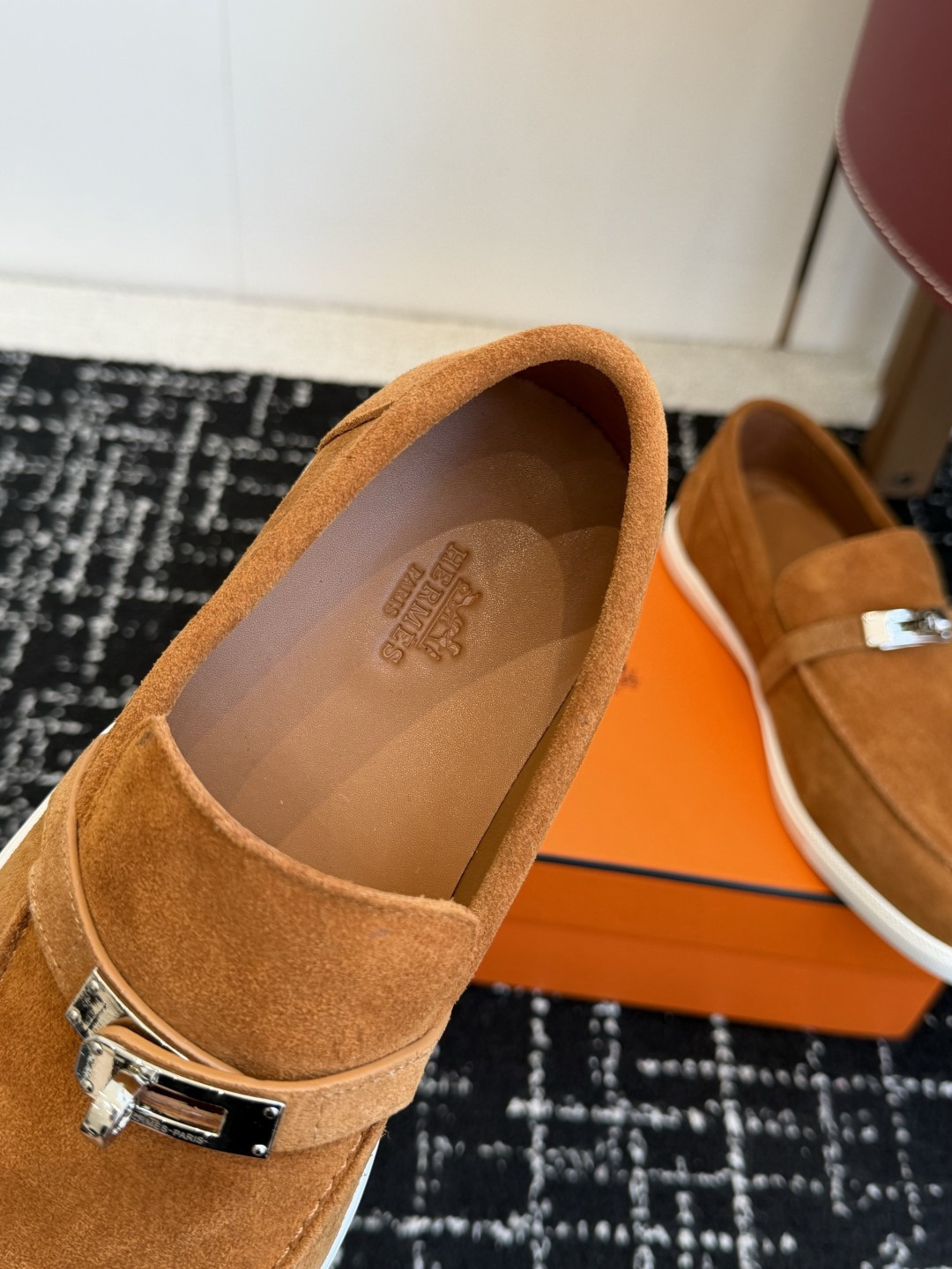 代购级Hermes 爱马仕 H家 Game kelly扣厚底乐福鞋小牛皮乐福鞋风格免系带休闲运动鞋，搭配