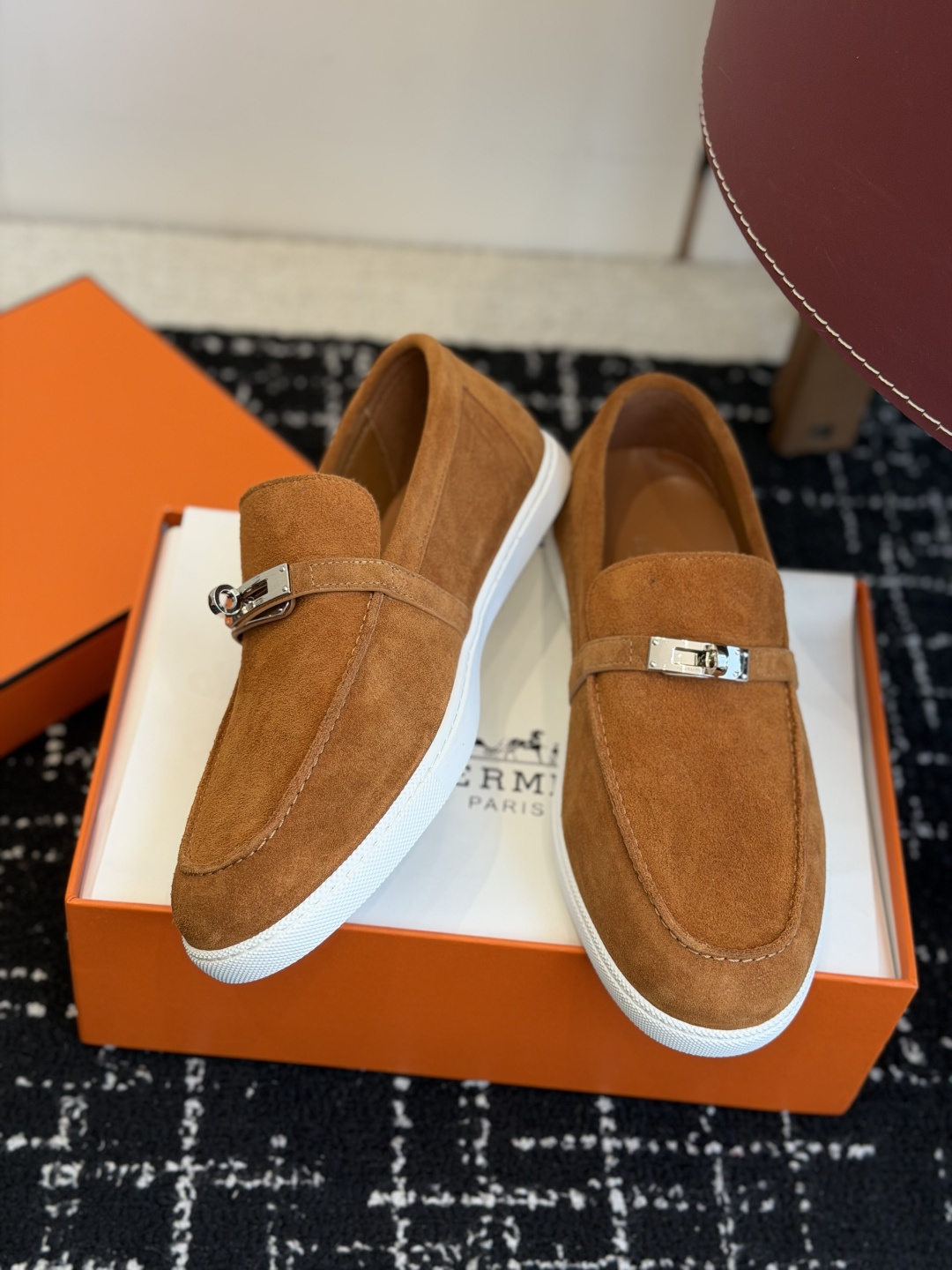 代购级Hermes 爱马仕 H家 Game kelly扣厚底乐福鞋小牛皮乐福鞋风格免系带休闲运动鞋，搭配
