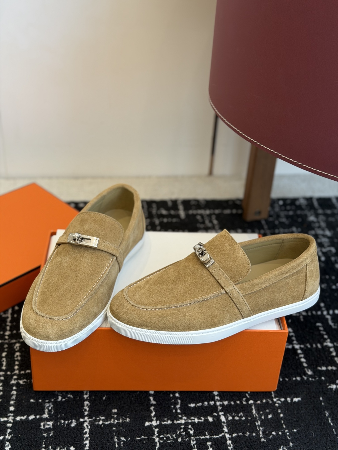 代购级Hermes 爱马仕 H家 Game kelly扣厚底乐福鞋小牛皮乐福鞋风格免系带休闲运动鞋，搭配