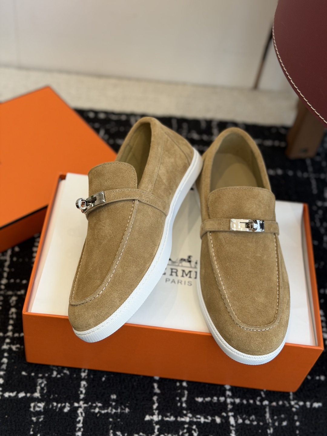 代购级Hermes 爱马仕 H家 Game kelly扣厚底乐福鞋小牛皮乐福鞋风格免系带休闲运动鞋，搭配
