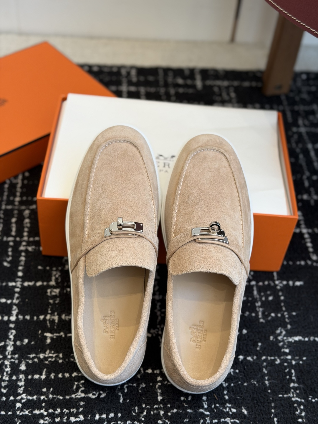 代购级Hermes 爱马仕 H家 Game kelly扣厚底乐福鞋小牛皮乐福鞋风格免系带休闲运动鞋，搭配